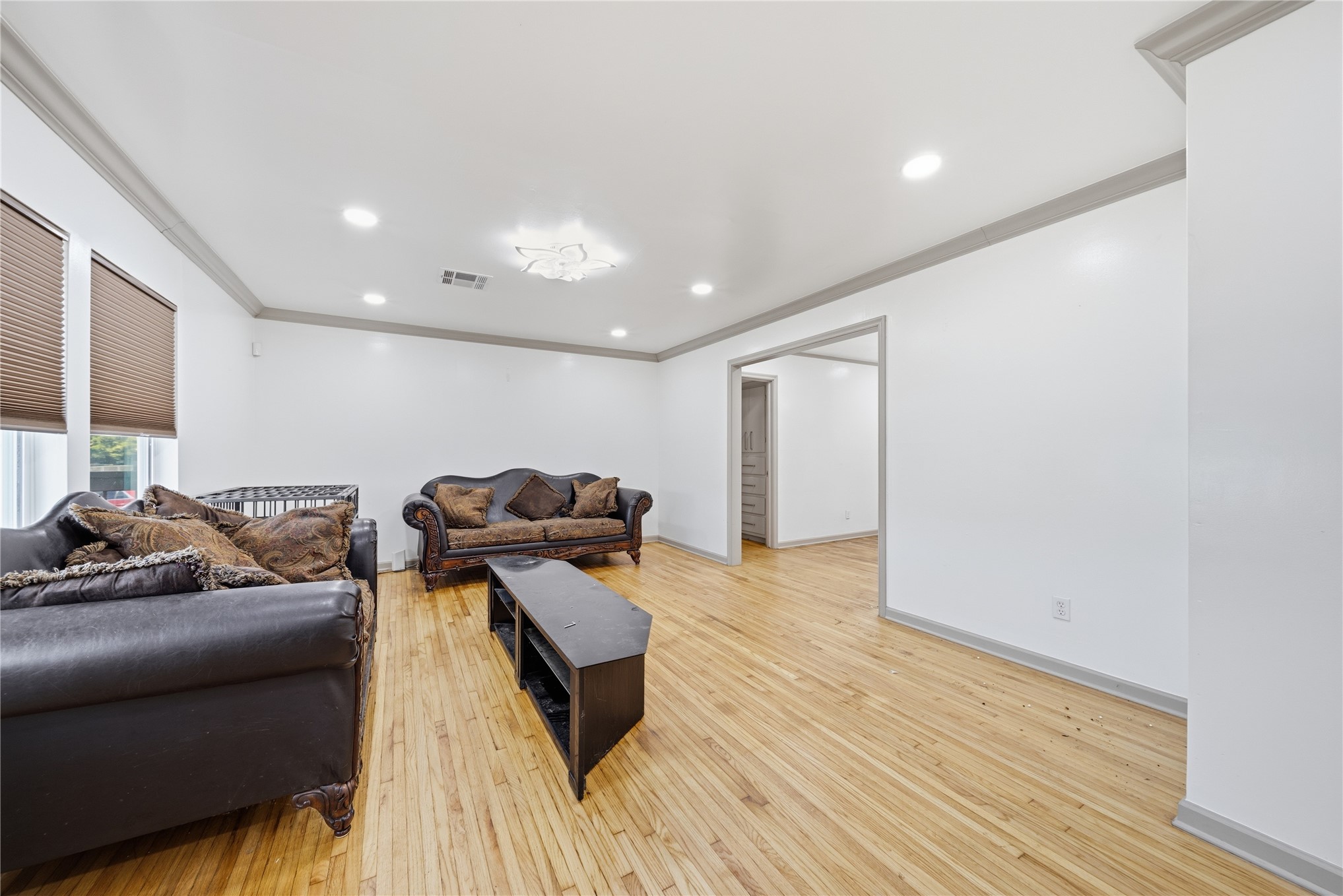 248 E Zion Place Property Photo 3