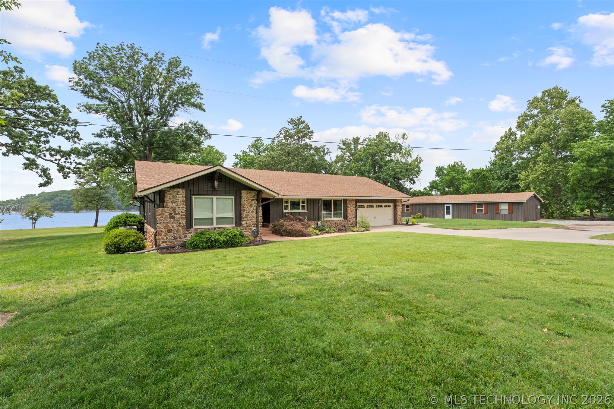25815 S Horsecreek Drive Property Photo 4