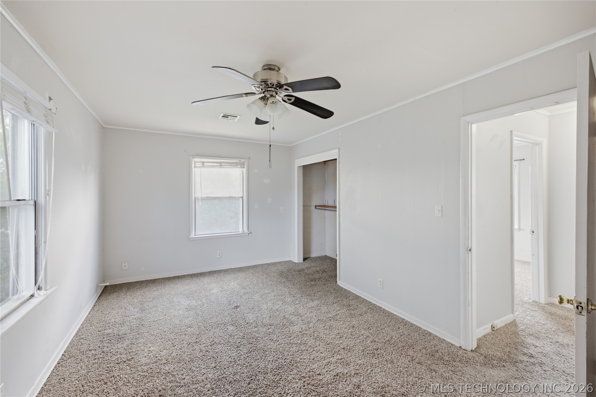 2747 E 4th Street Property Photo 20