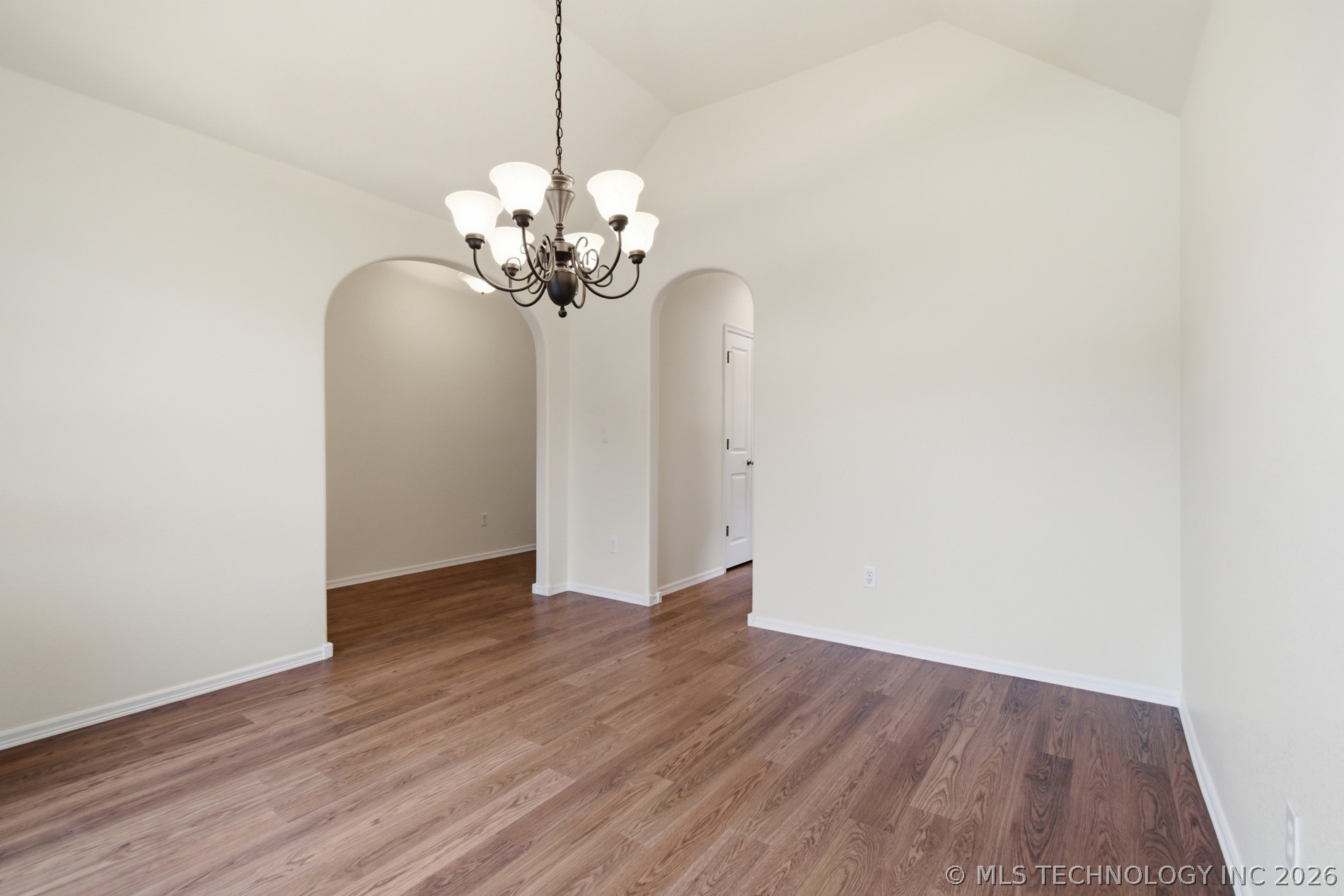 12521 S Date Place Property Photo 12