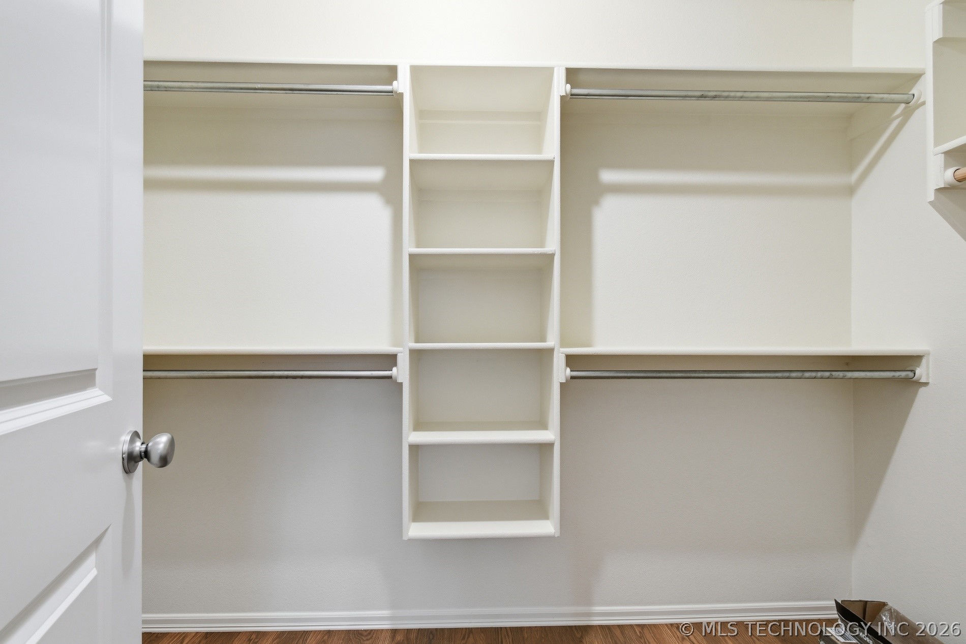 12521 S Date Place Property Photo 17