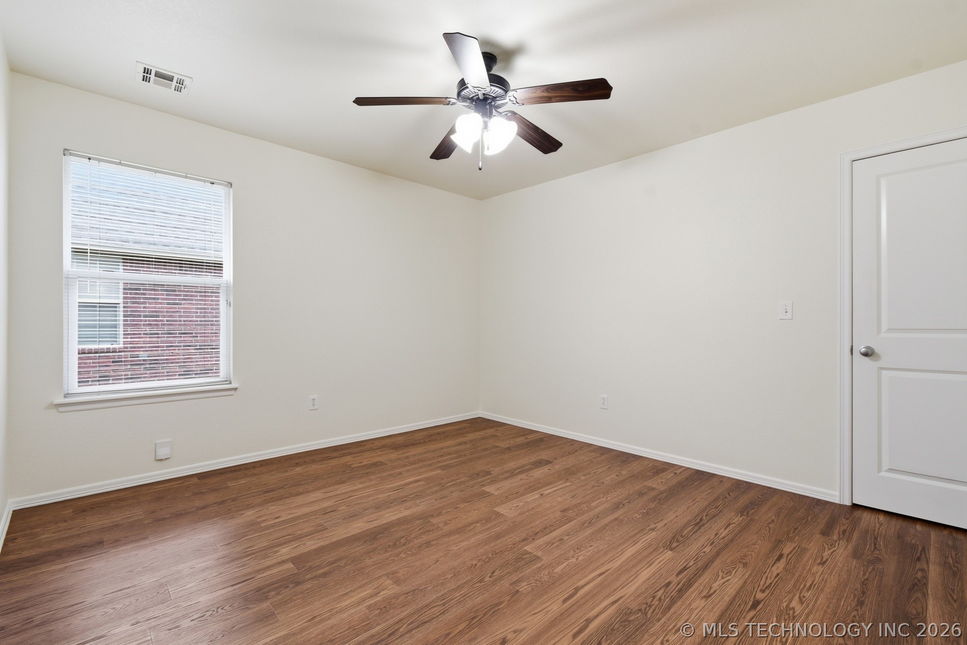 12521 S Date Place Property Photo 19