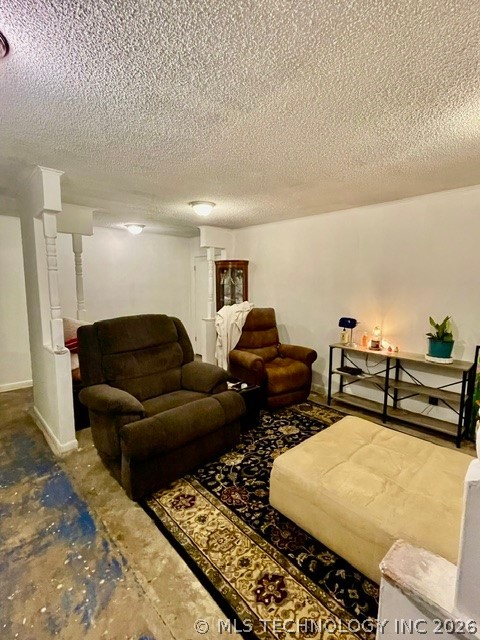 6021 S Joplin Avenue Property Photo 4