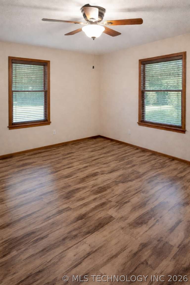 1300 W 53rd Street S Property Photo 15