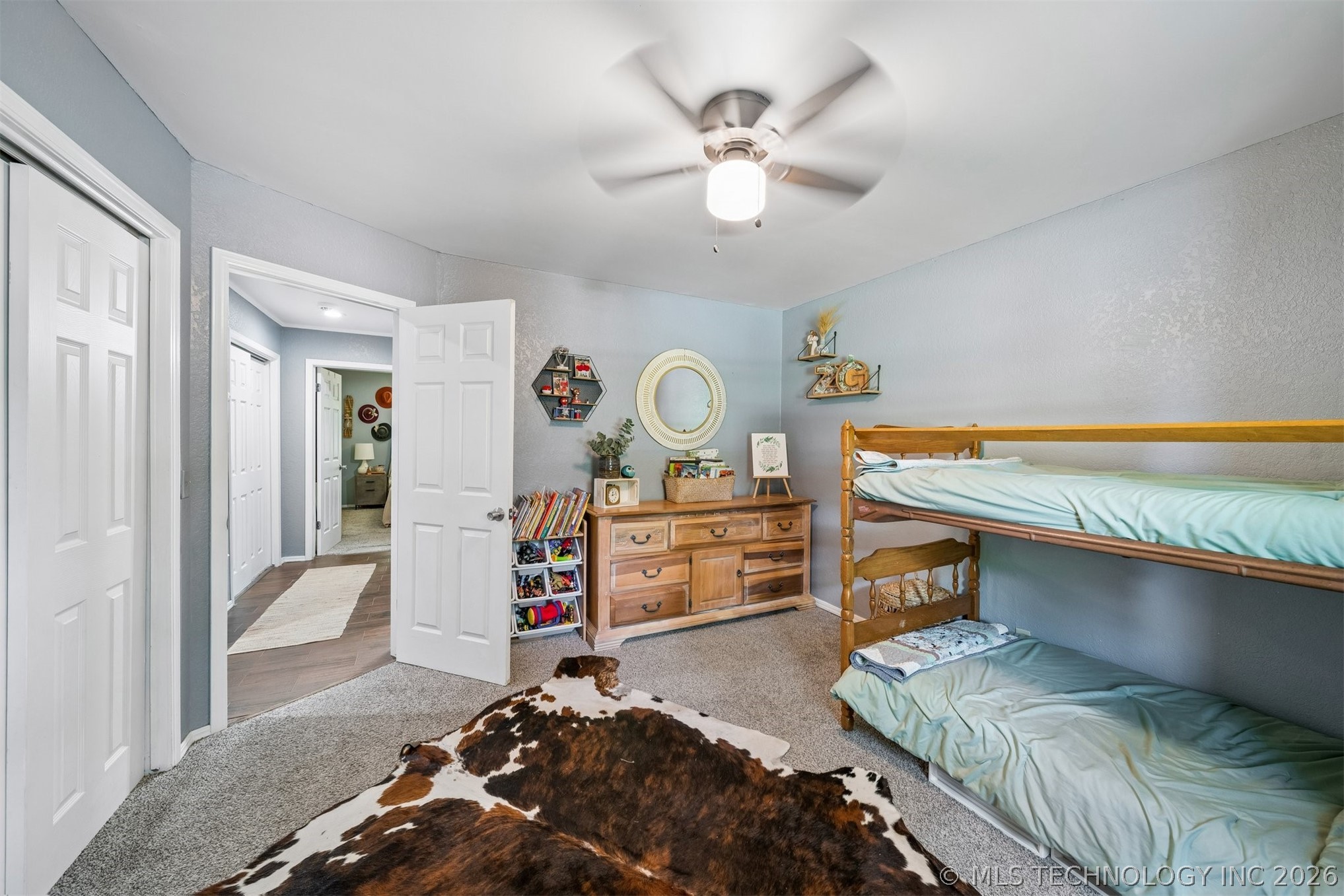 1605 S Pine Avenue Property Photo 17