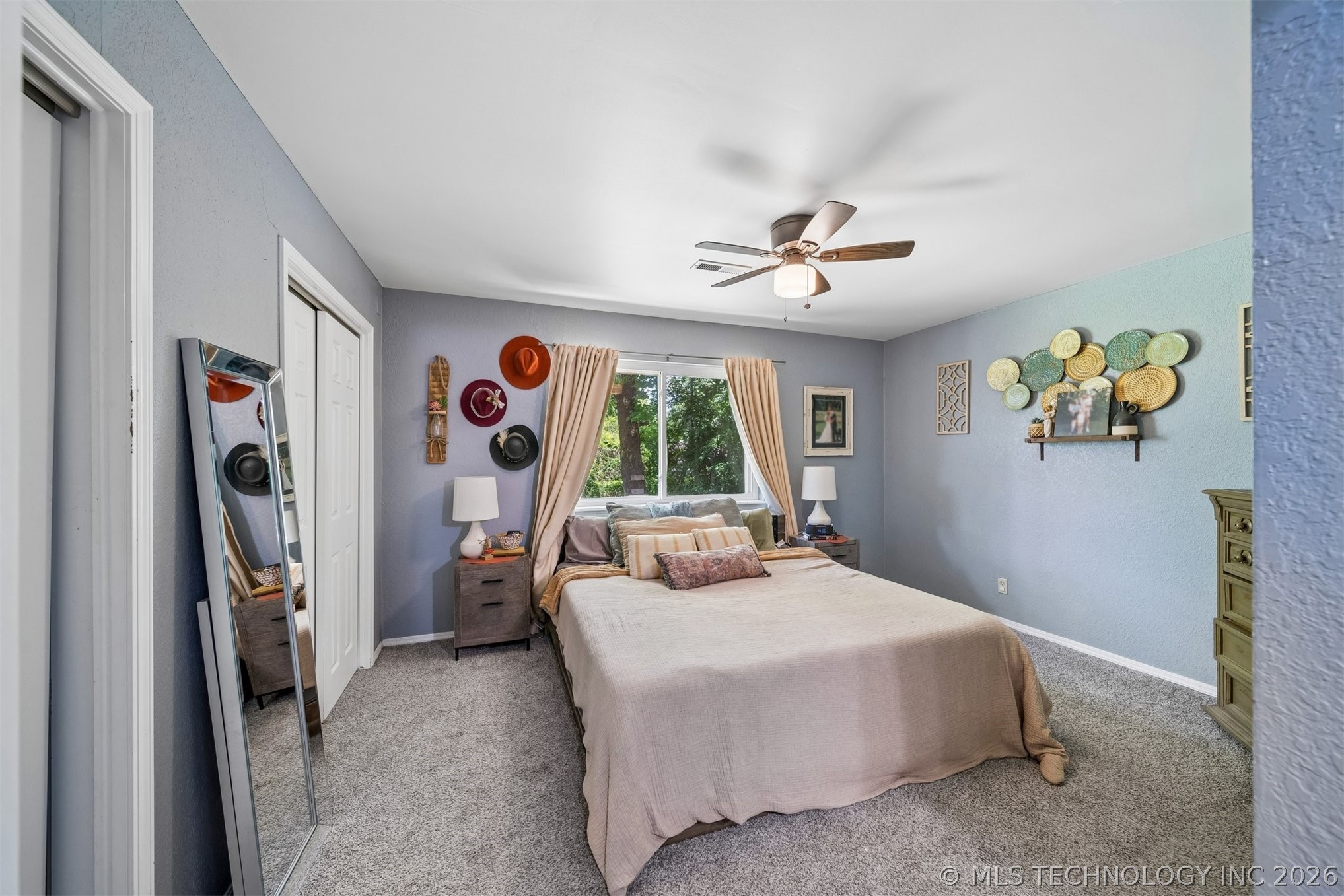 1605 S Pine Avenue Property Photo 20