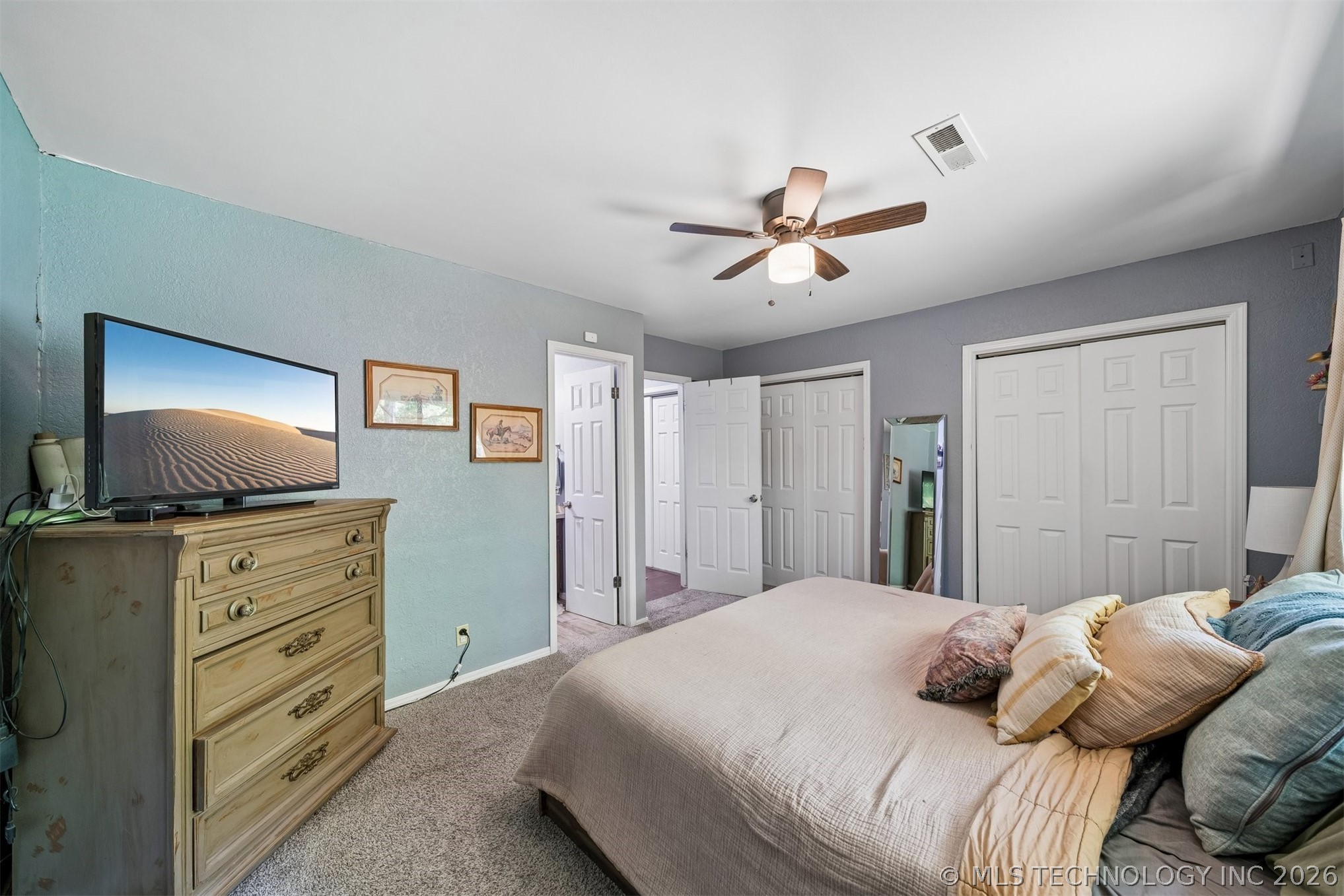 1605 S Pine Avenue Property Photo 21