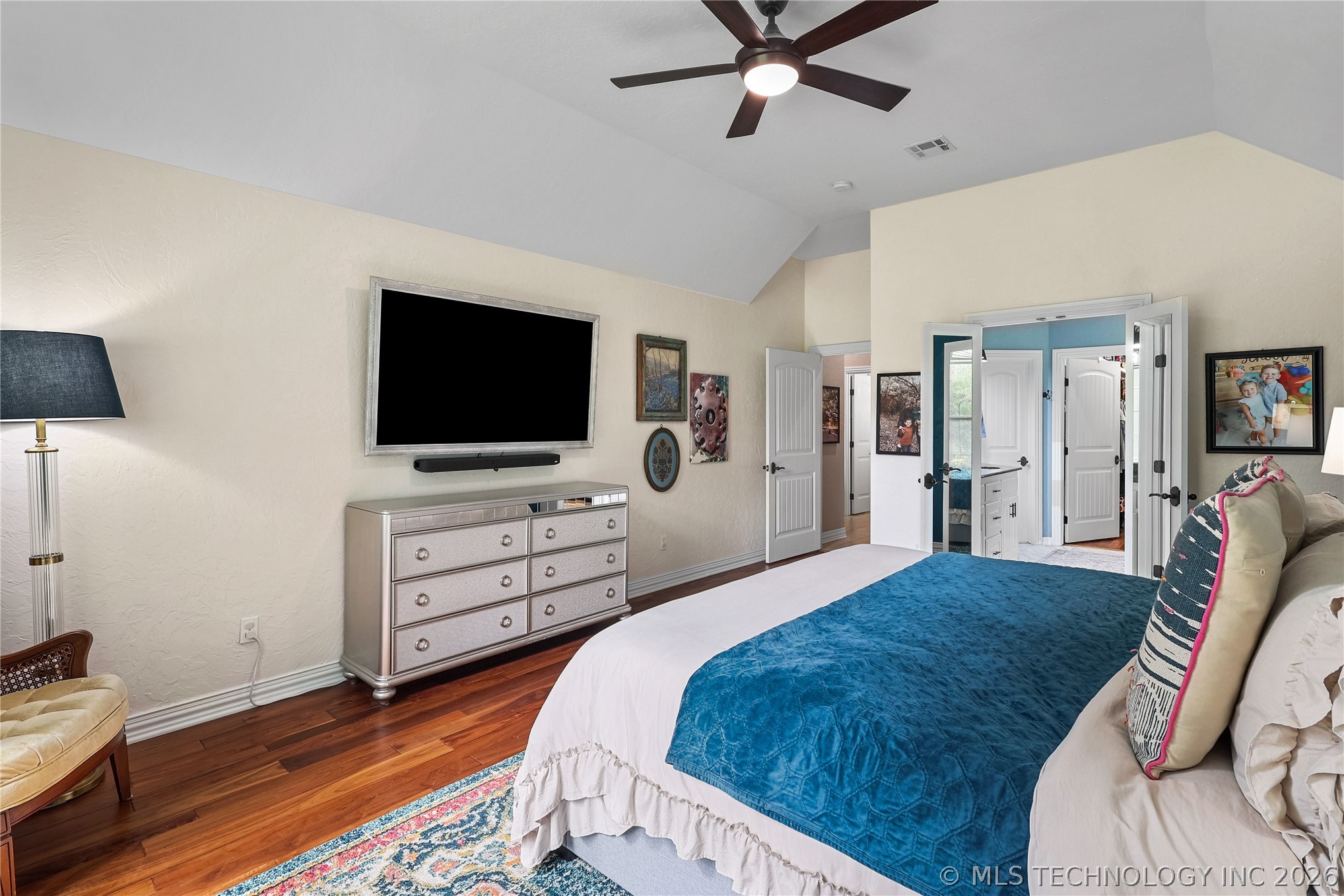 828 Sunset Court Property Photo 17
