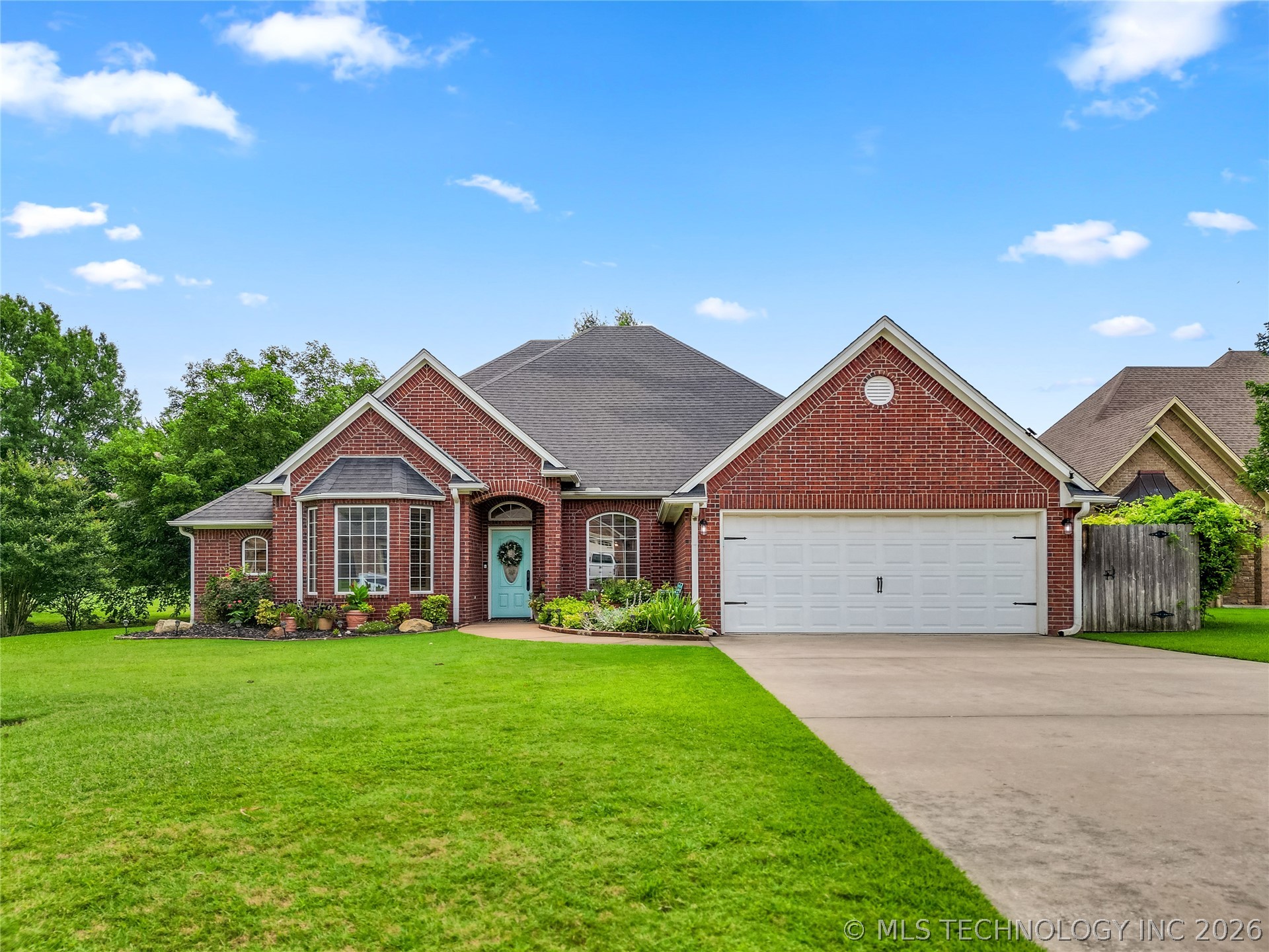 828 Sunset Court Property Photo 34