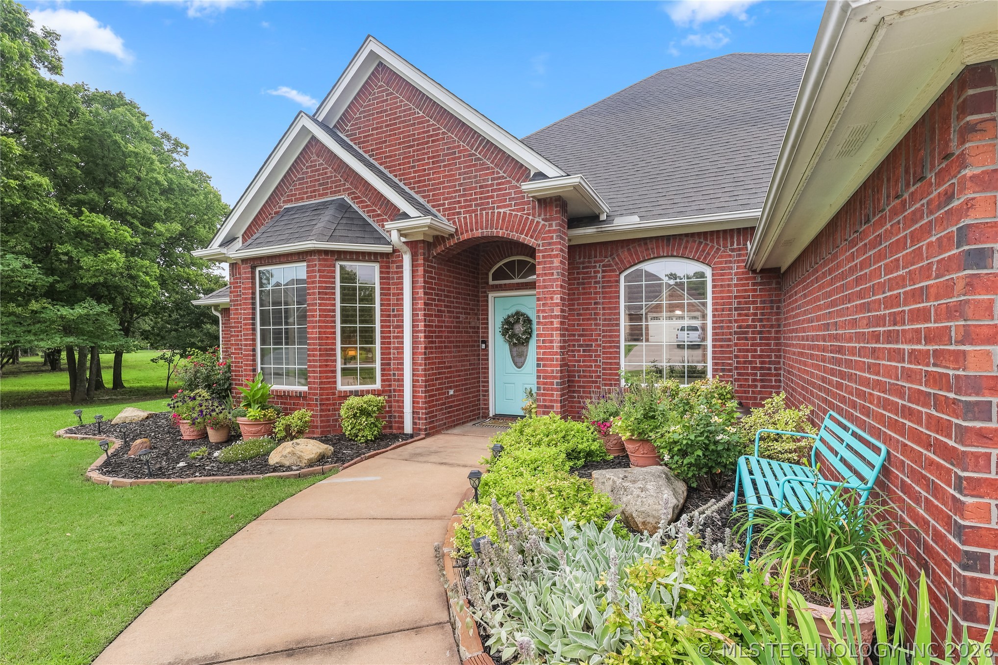 828 Sunset Court Property Photo 35