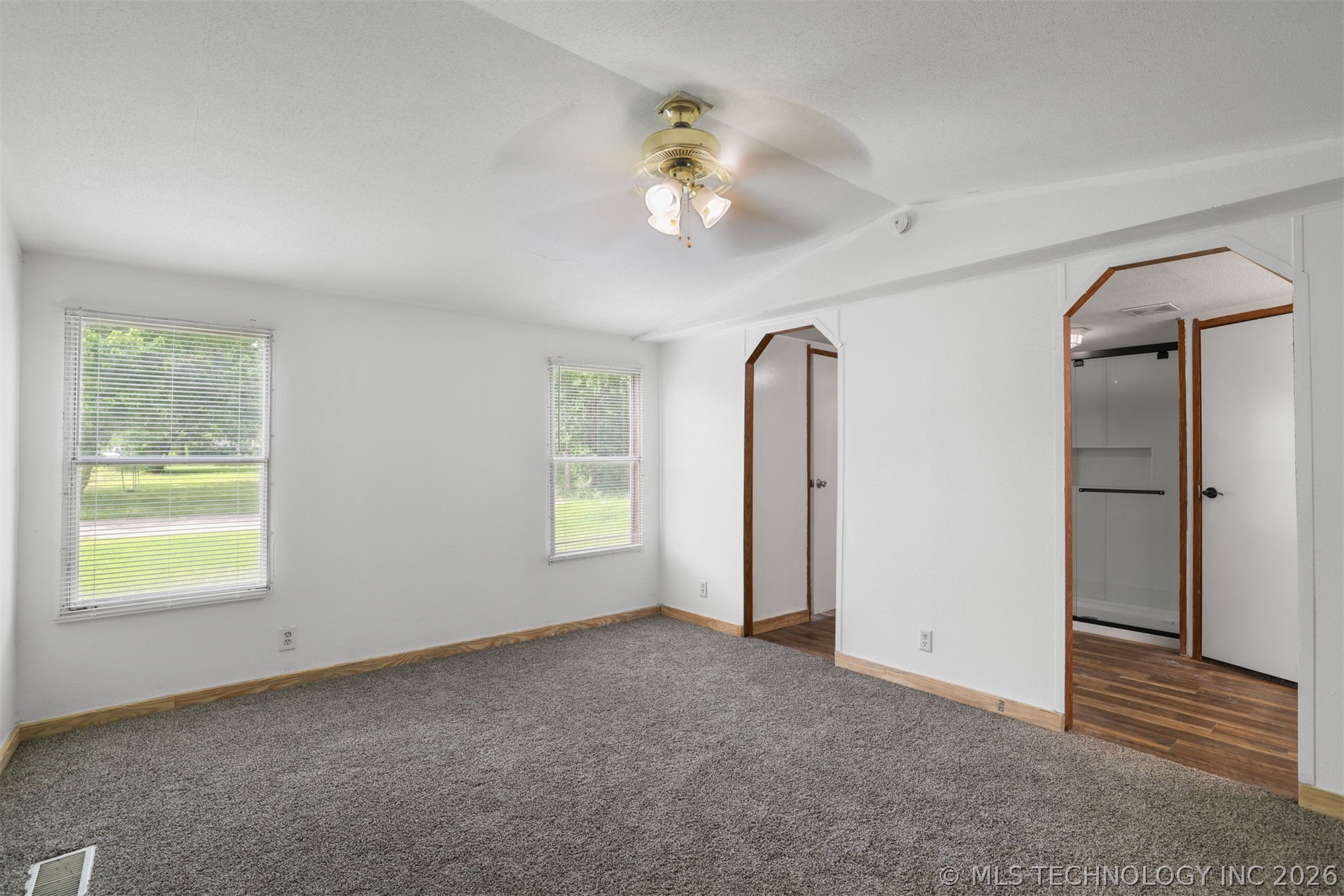 215 E Florida Property Photo 12