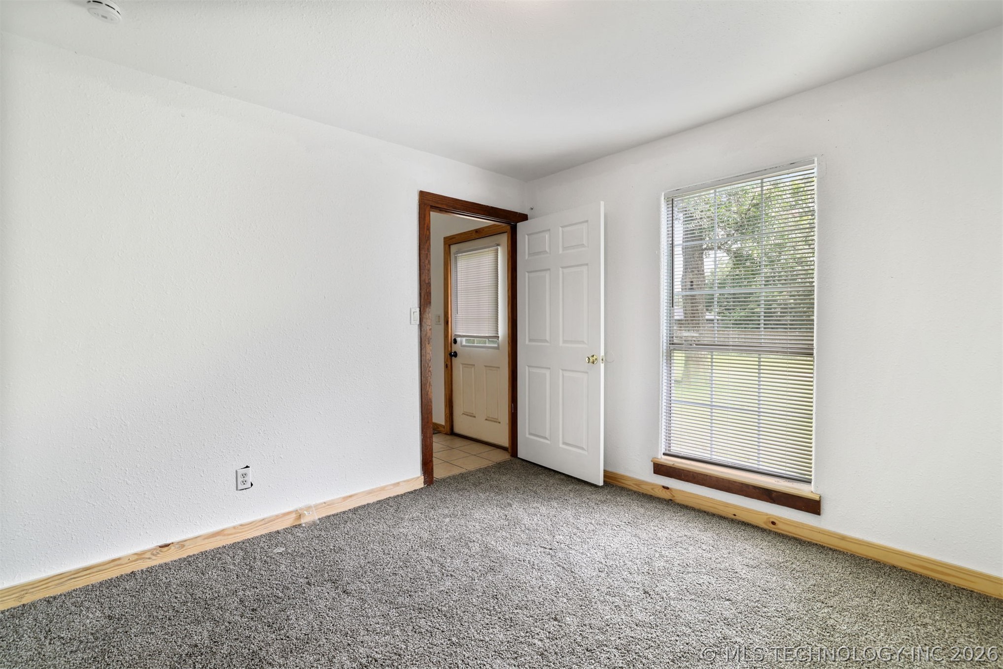 215 E Florida Property Photo 20