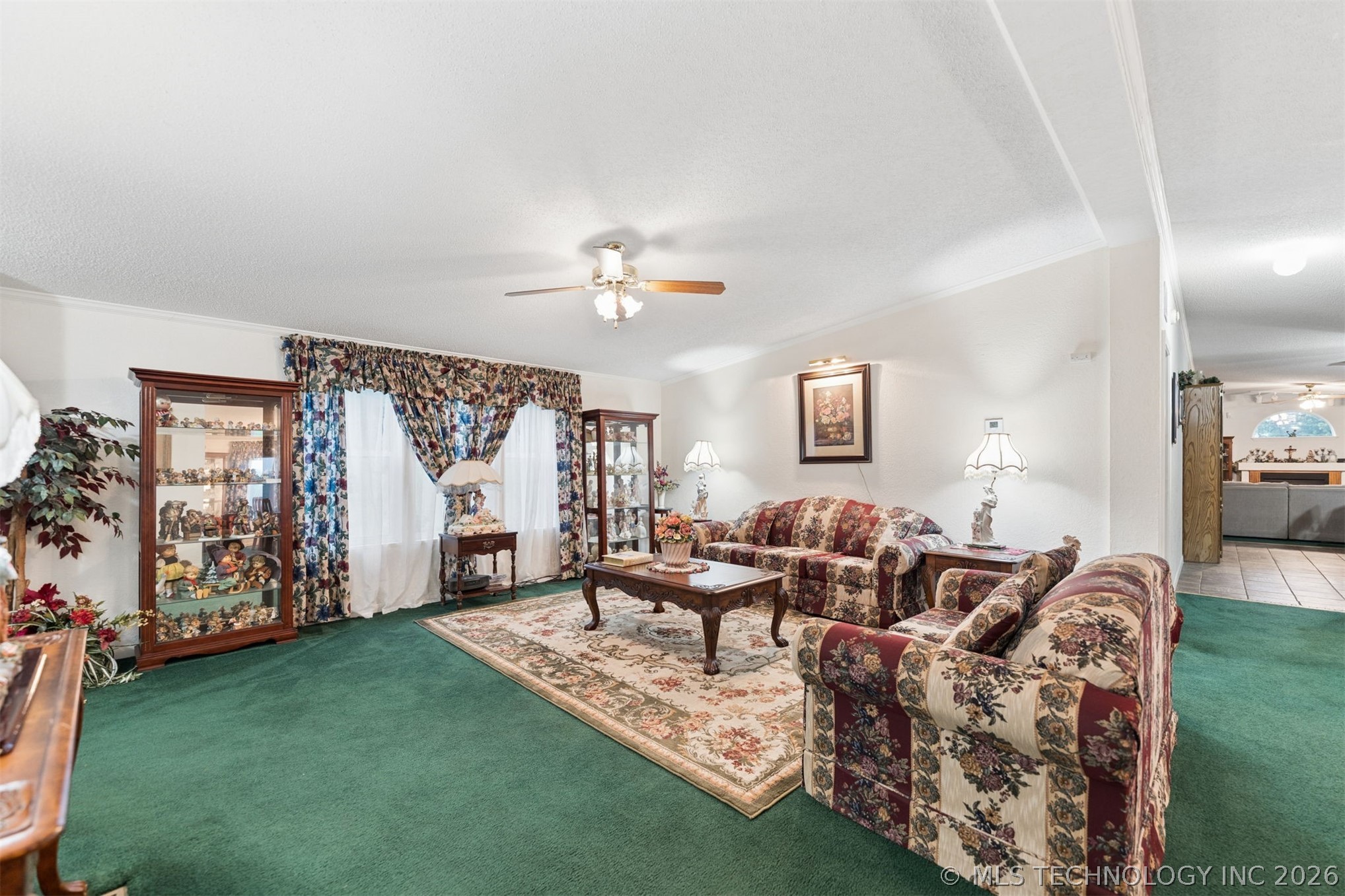 2128 E 4675 Property Photo 9