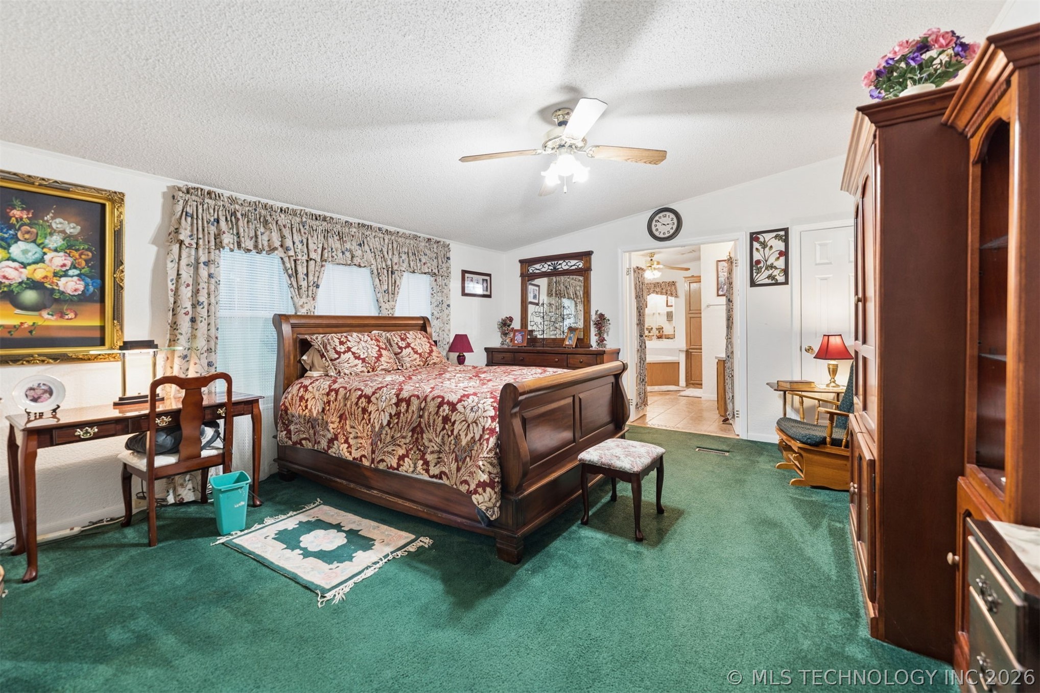 2128 E 4675 Property Photo 12