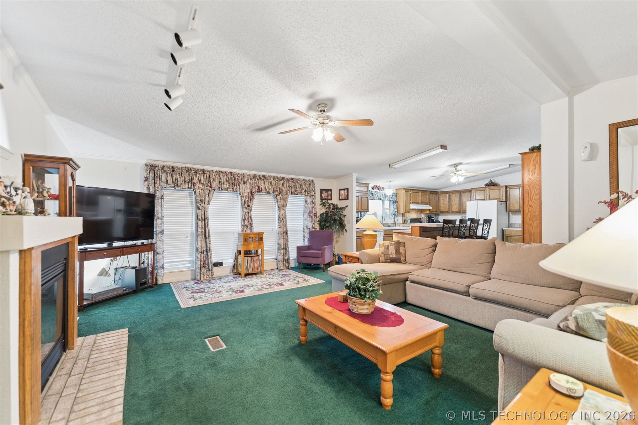 2128 E 4675 Property Photo 23