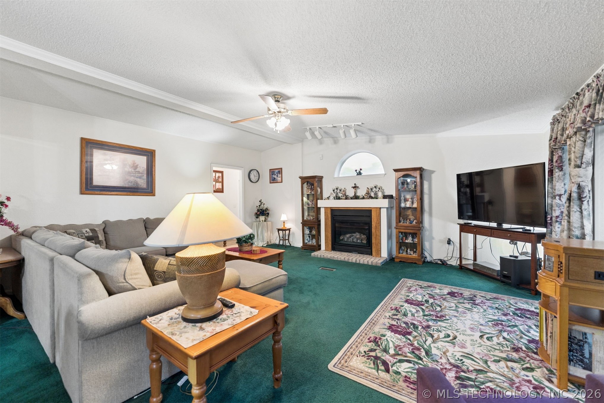 2128 E 4675 Property Photo 25