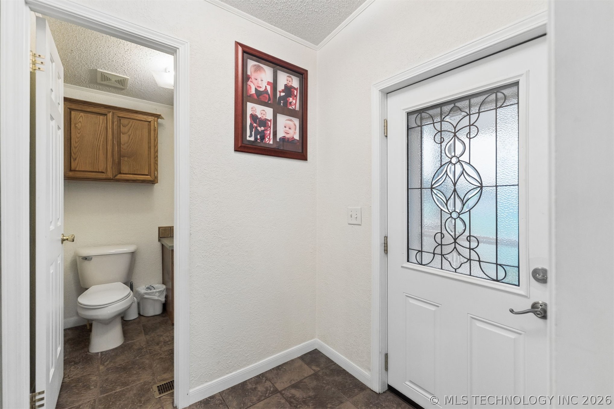 2128 E 4675 Property Photo 27
