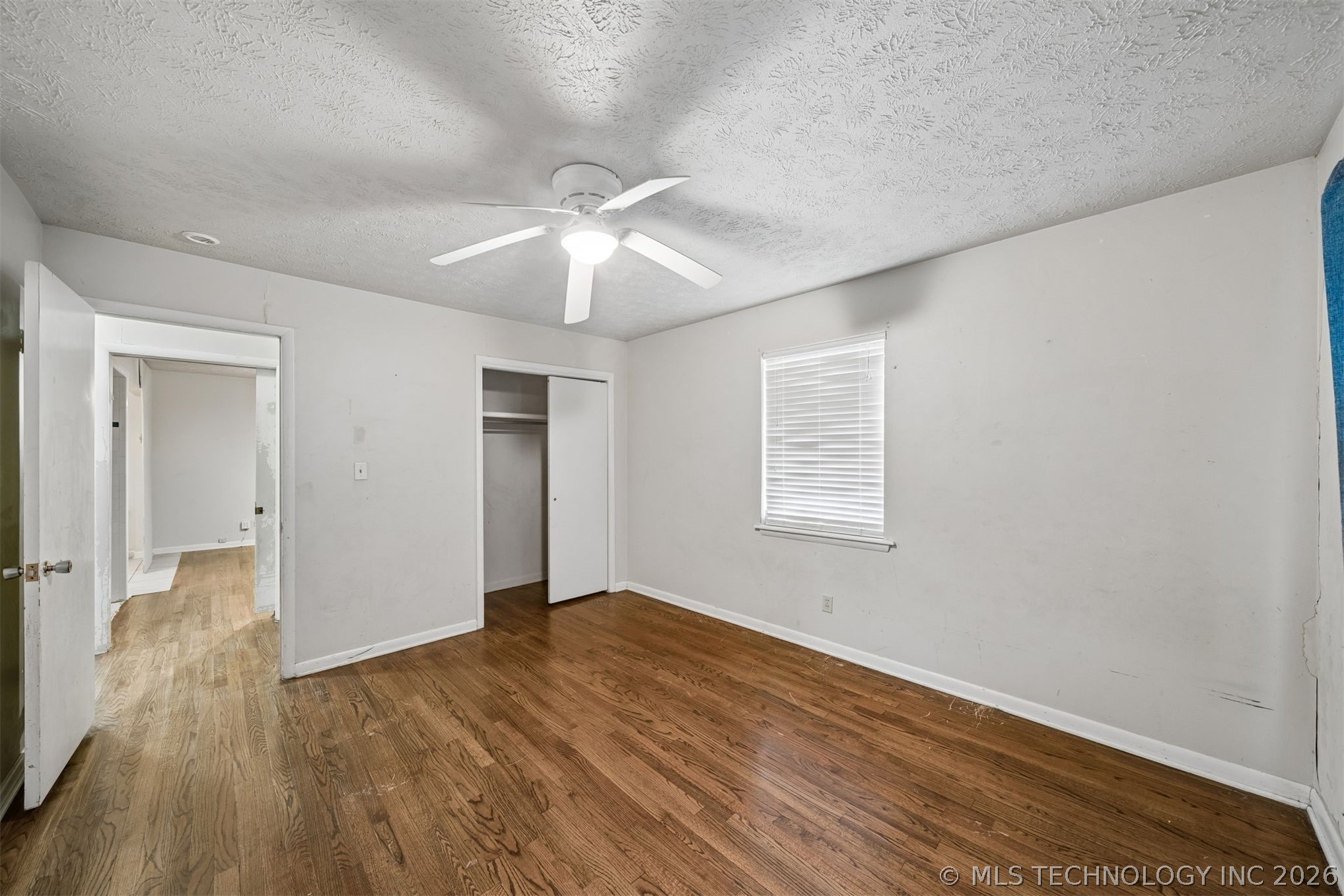 306 E 16th Street Property Photo 20