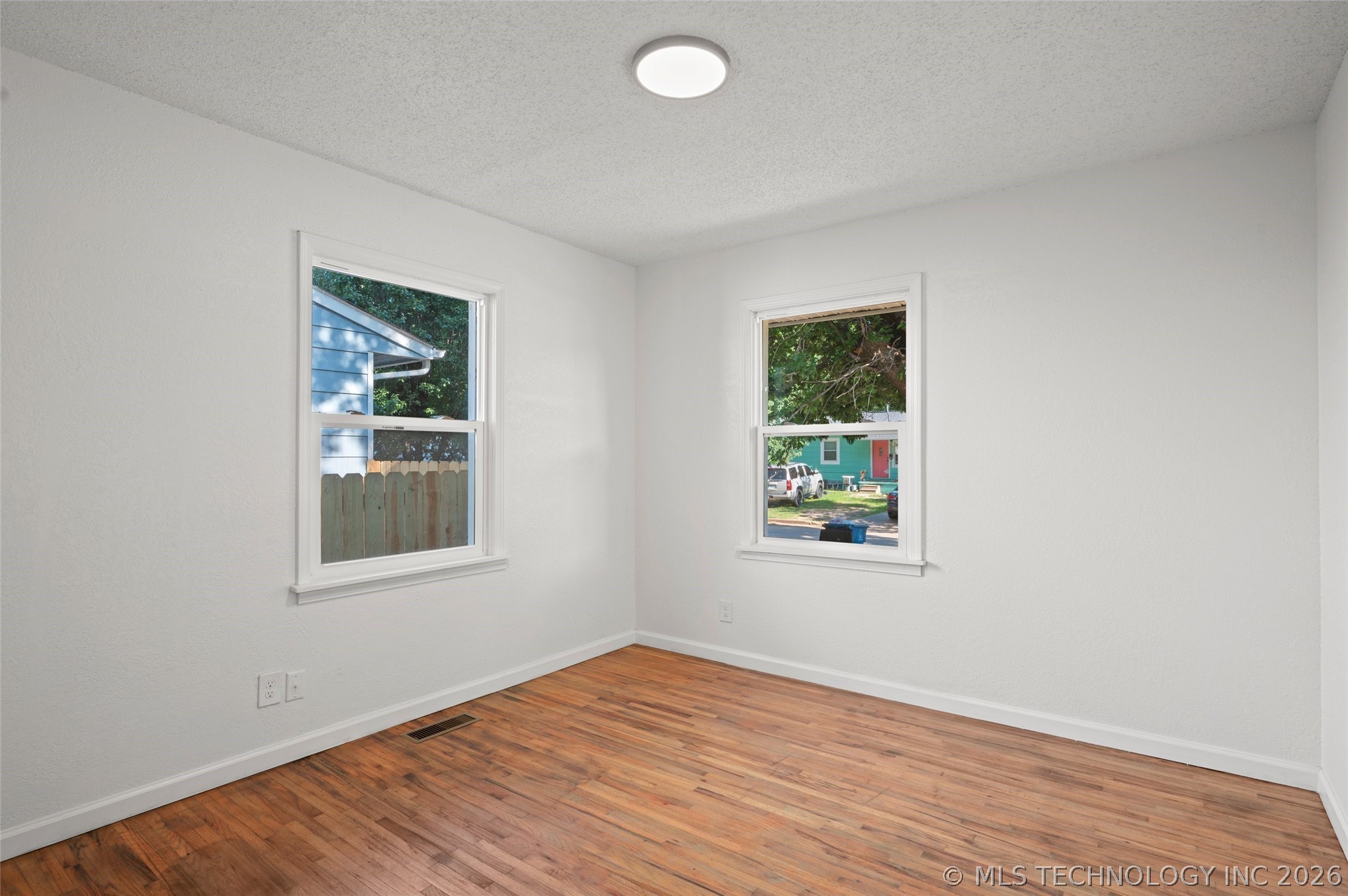 4237 E Young Place Property Photo 20
