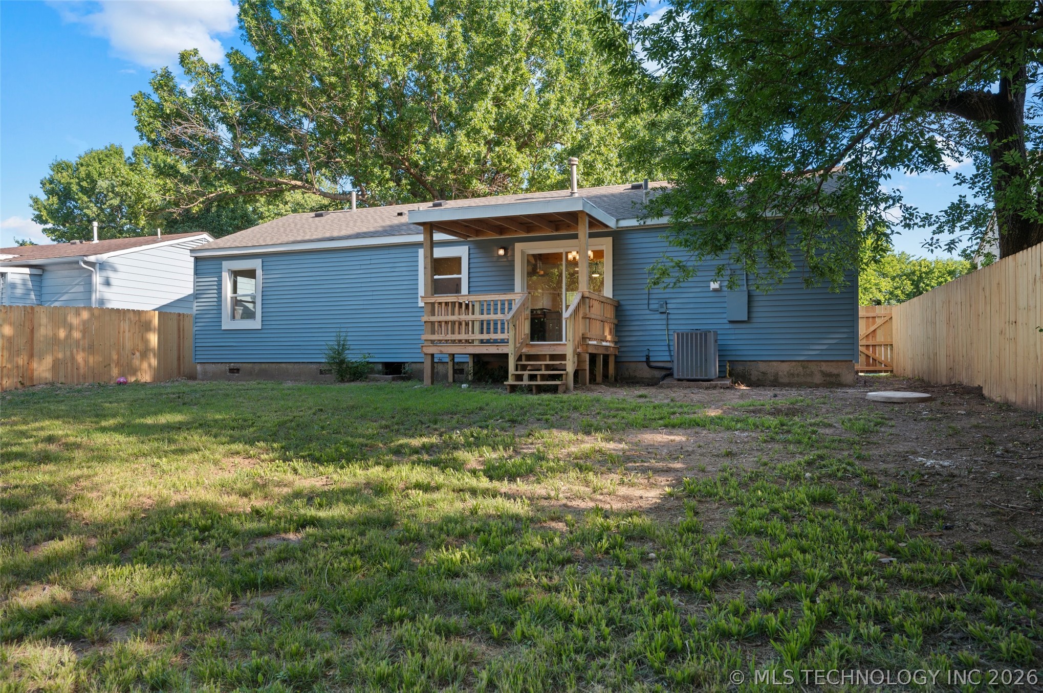 4237 E Young Place Property Photo 28