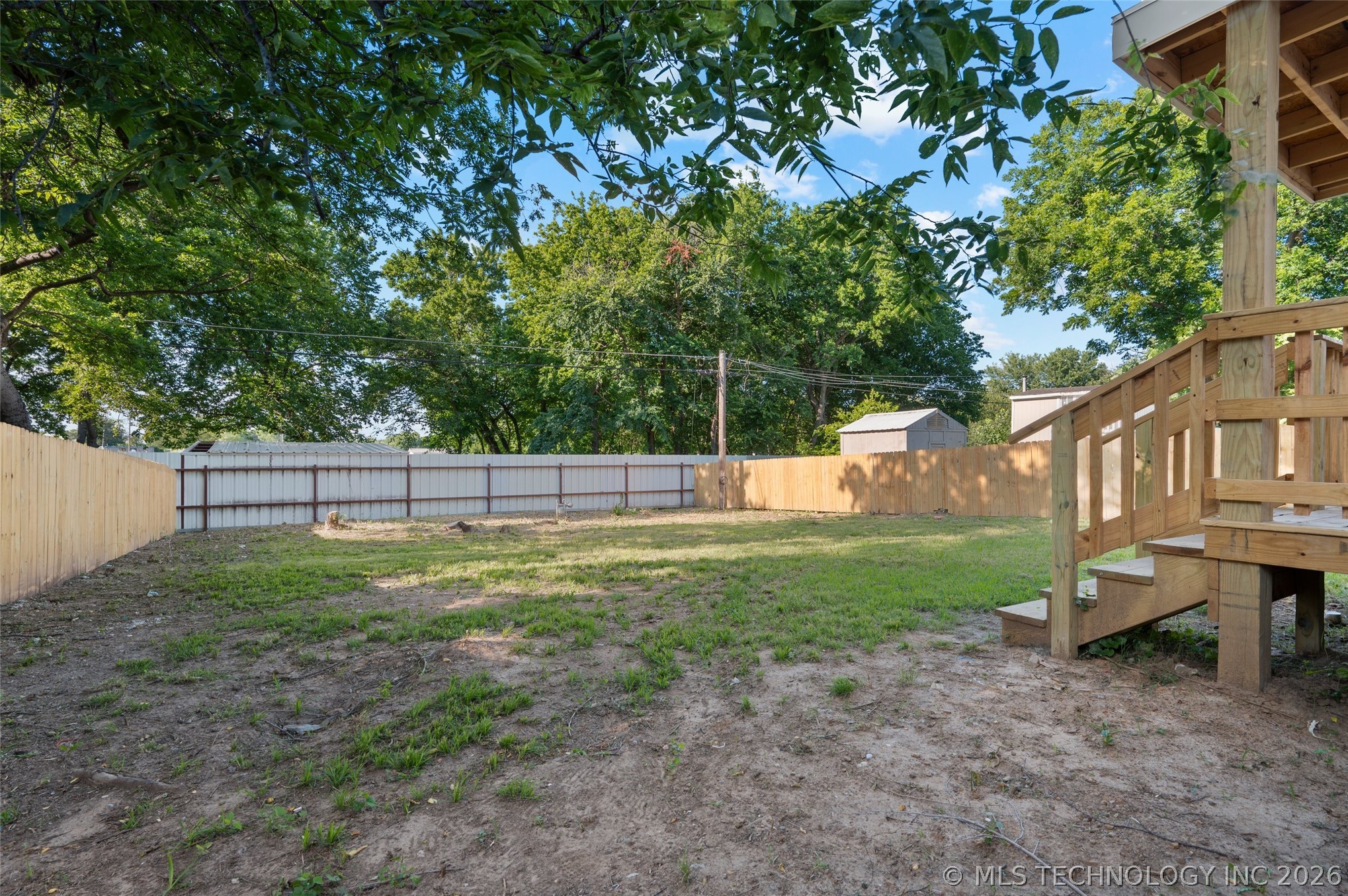 4237 E Young Place Property Photo 30