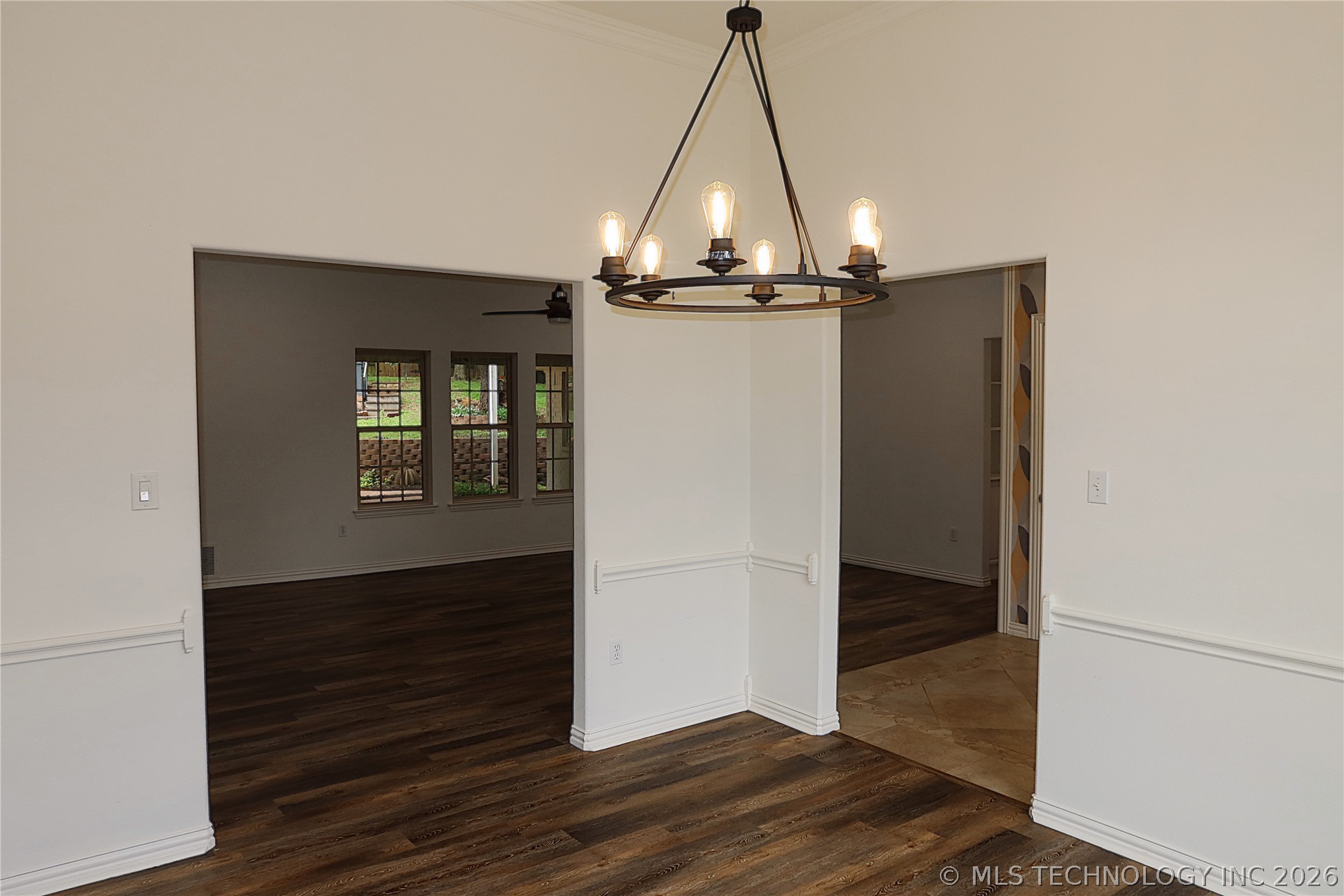 2221 Shirley Property Photo 27