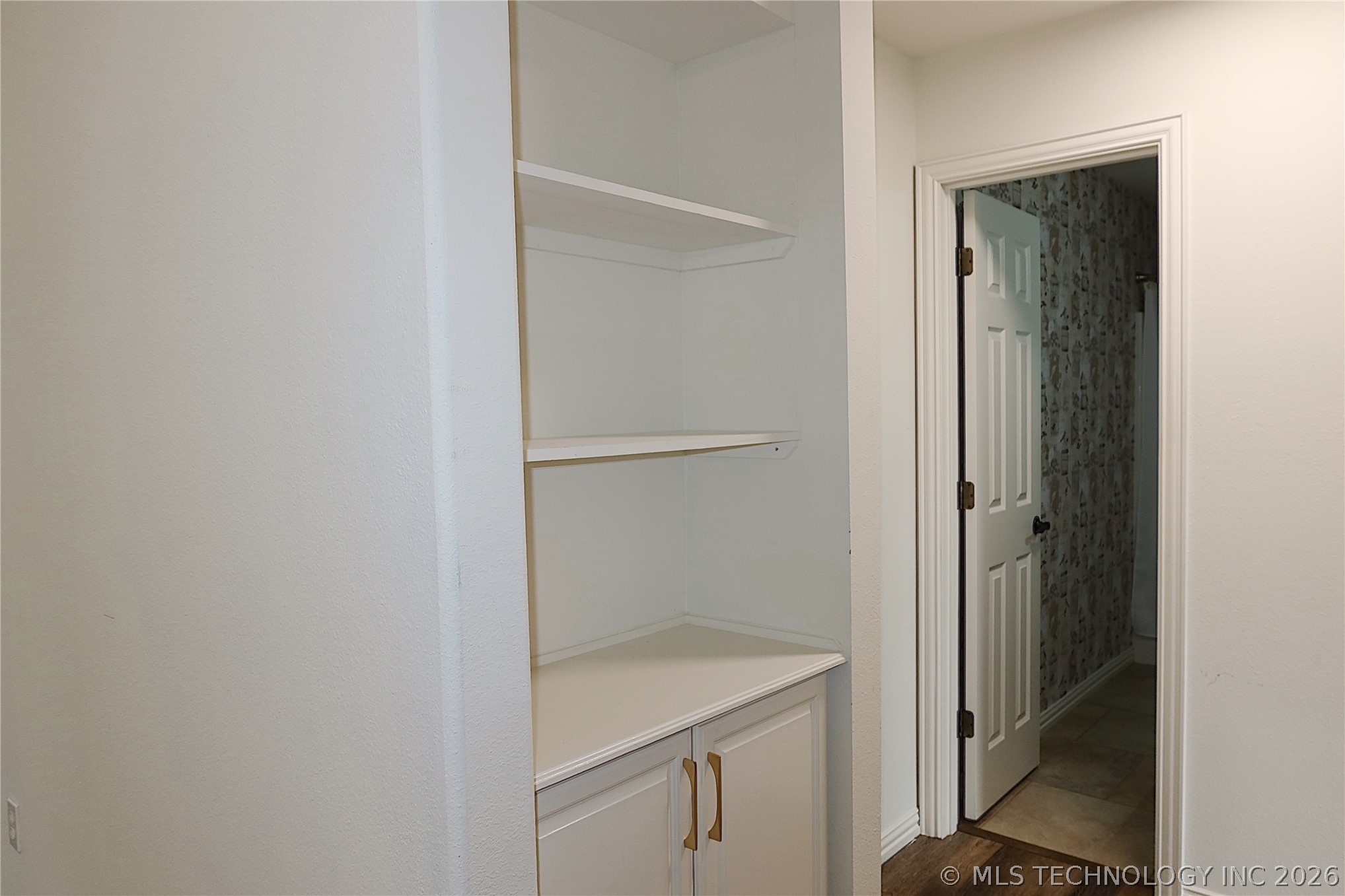 2221 Shirley Property Photo 48