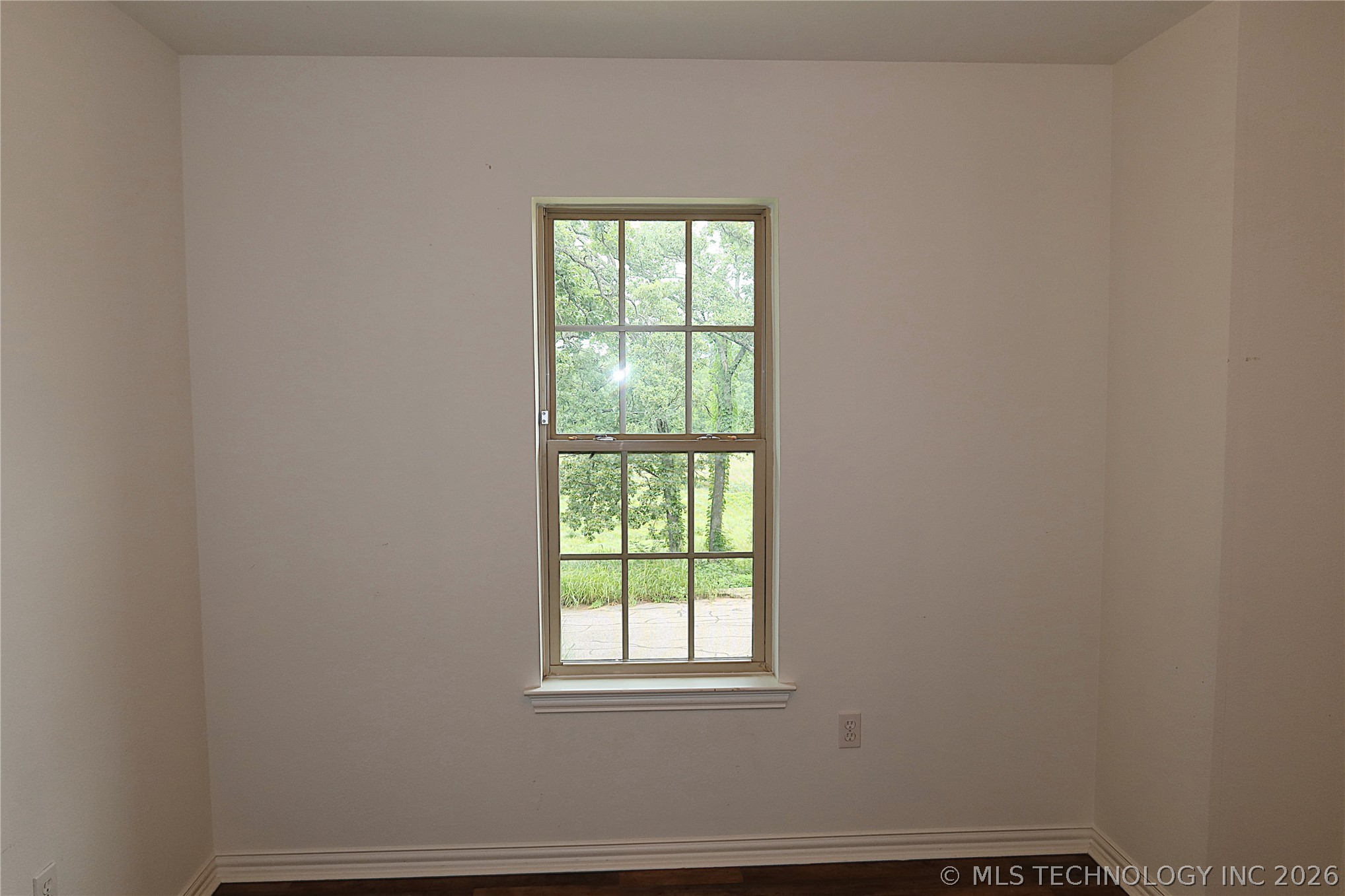 2221 Shirley Property Photo 54