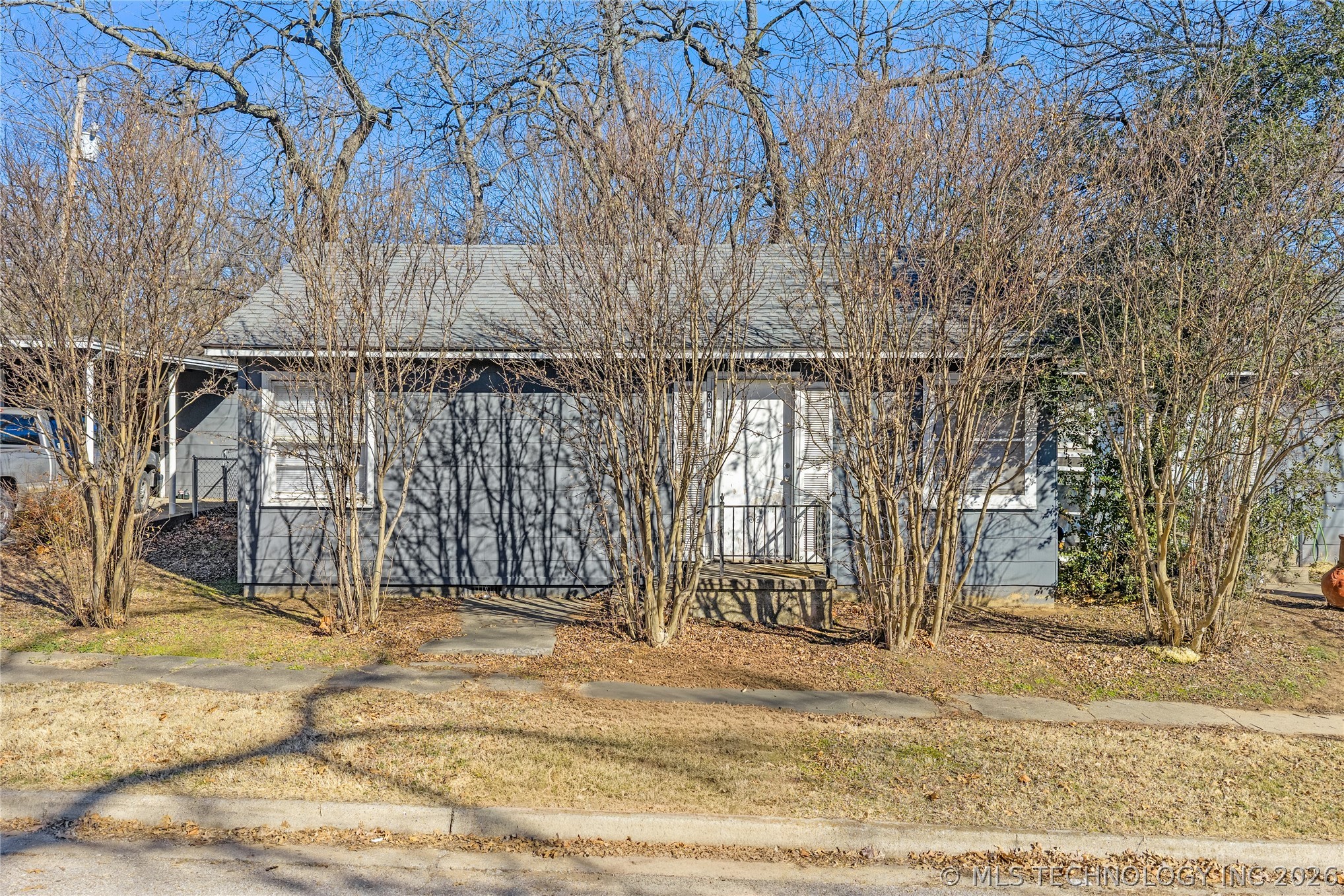 303 10th Nw Property Photo 13