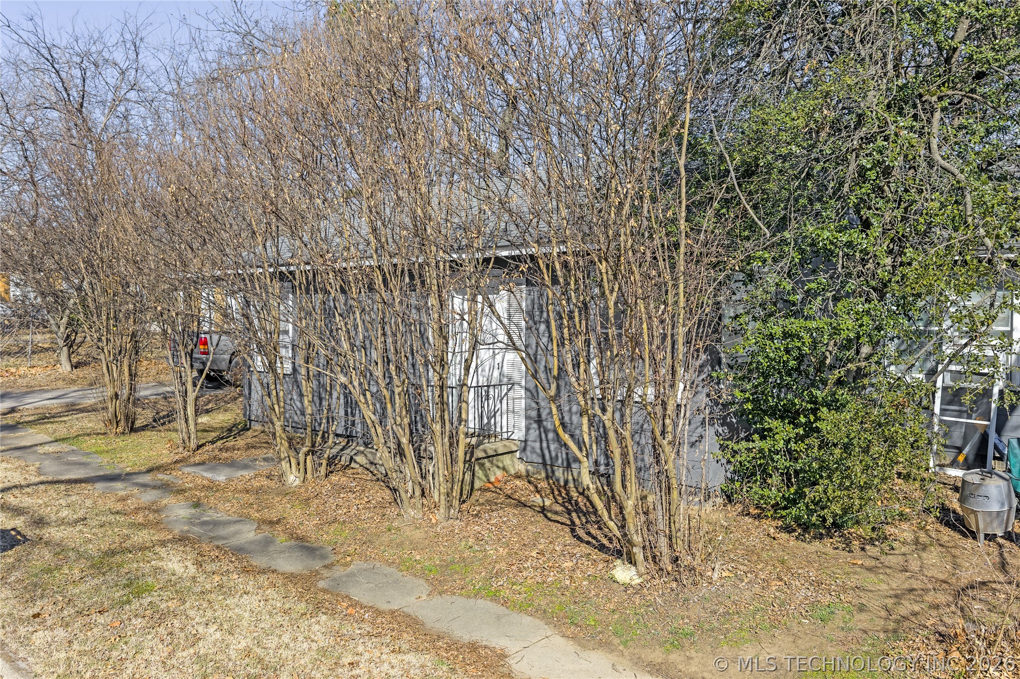 303 10th Nw Property Photo 22