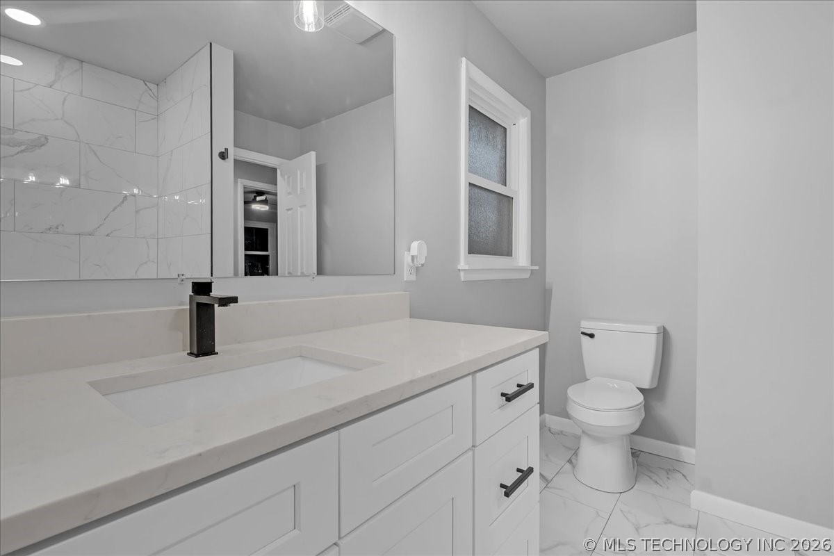 4111 S Sandusky Avenue Property Photo 45