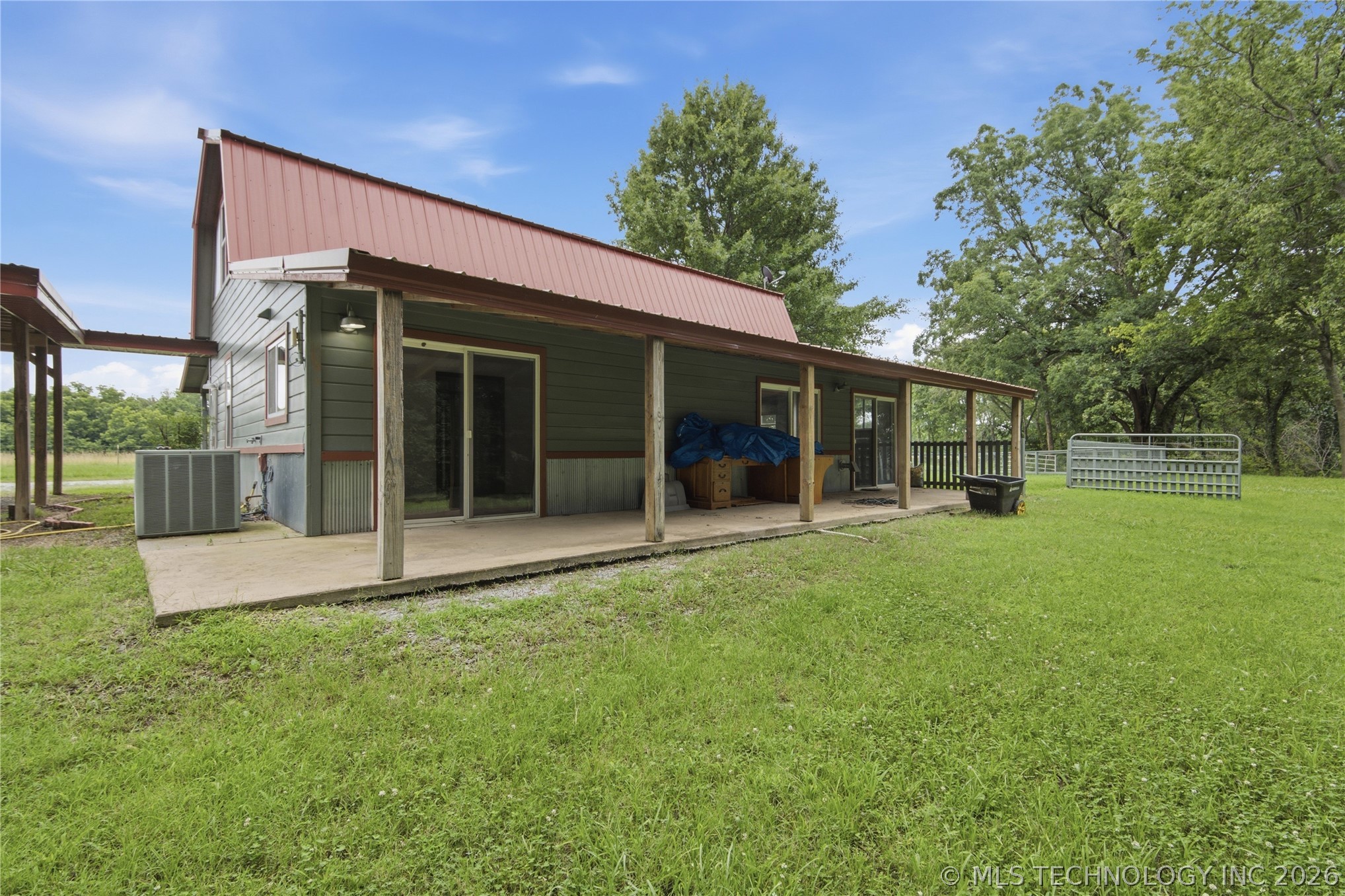 12258 N 431 Road Property Photo 5