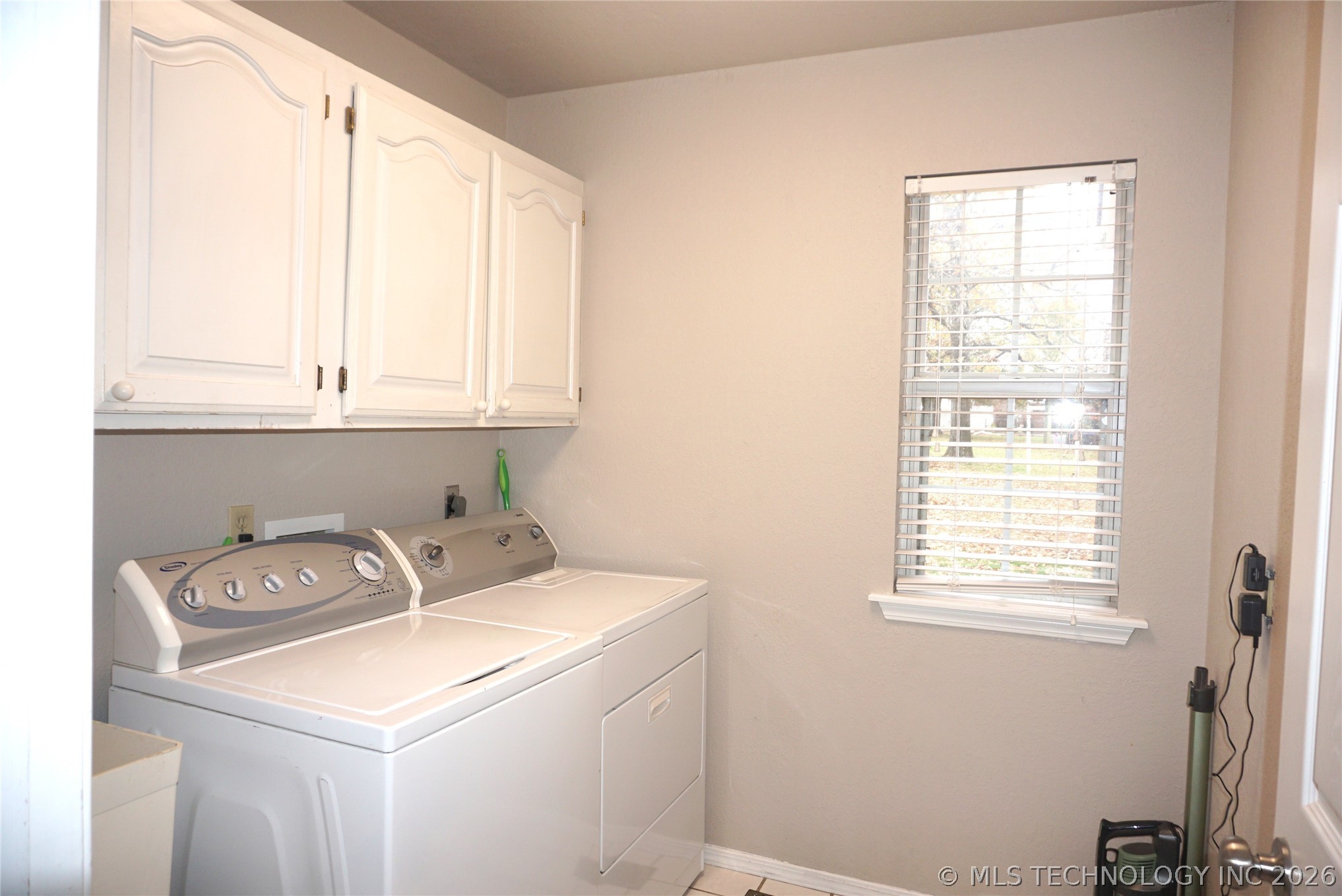 906 N 14 Street Property Photo 38