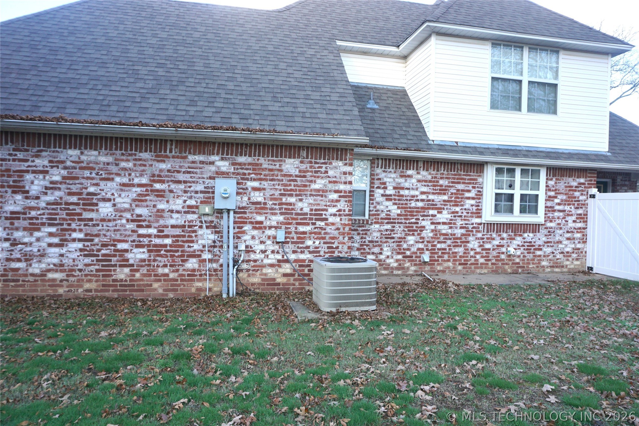 906 N 14 Street Property Photo 58