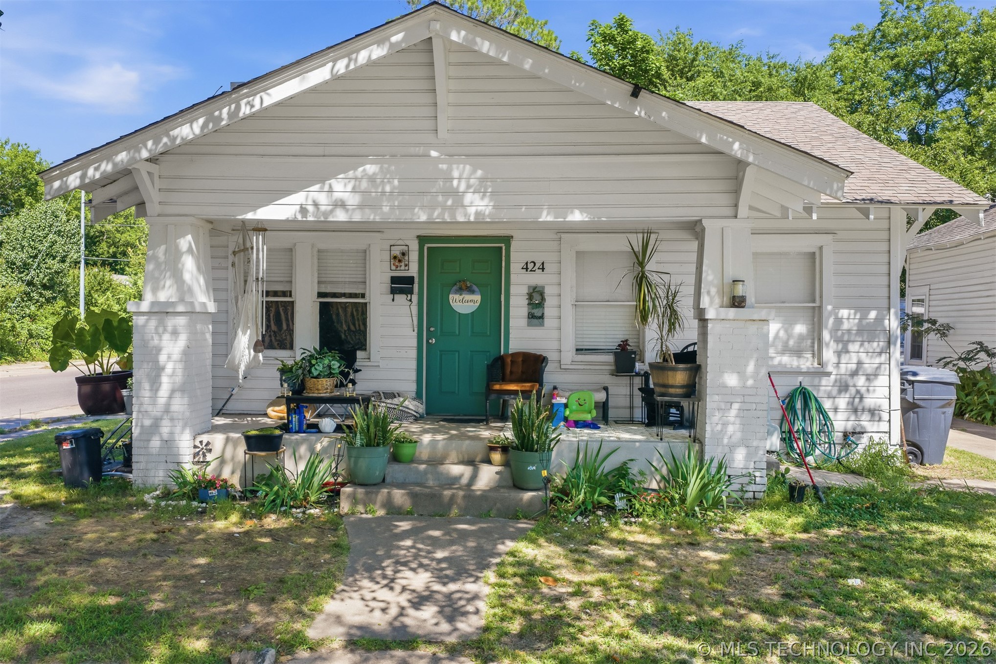 420 B Nw Property Photo 1