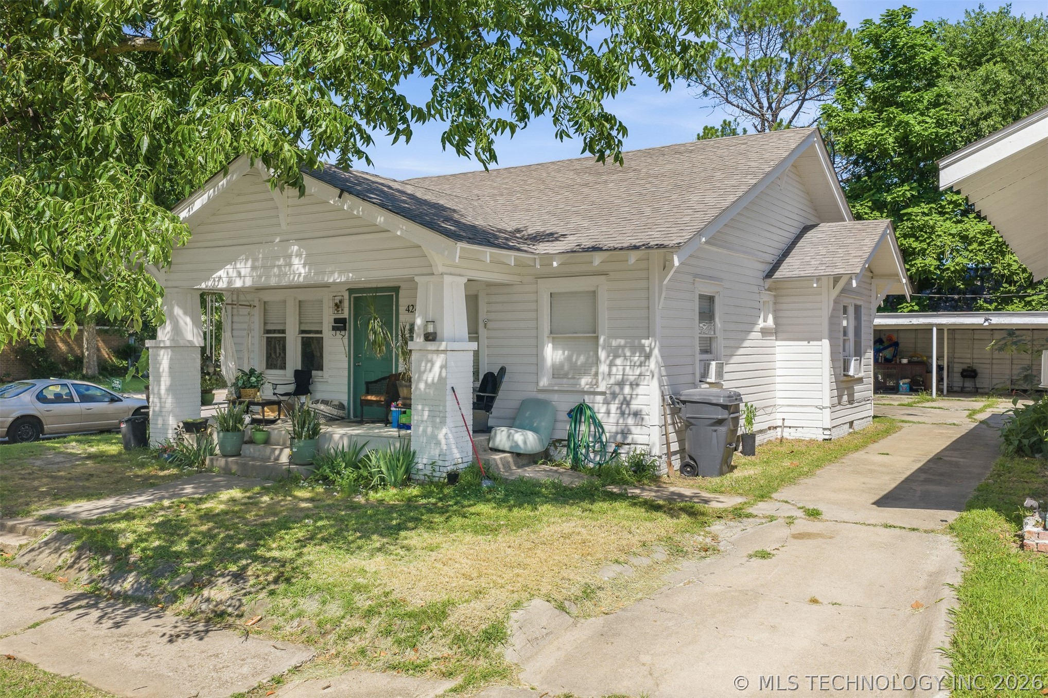 420 B Nw Property Photo 2