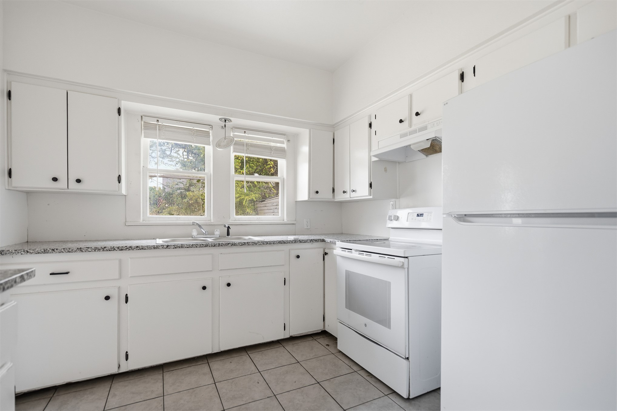 420 B Nw Property Photo 6
