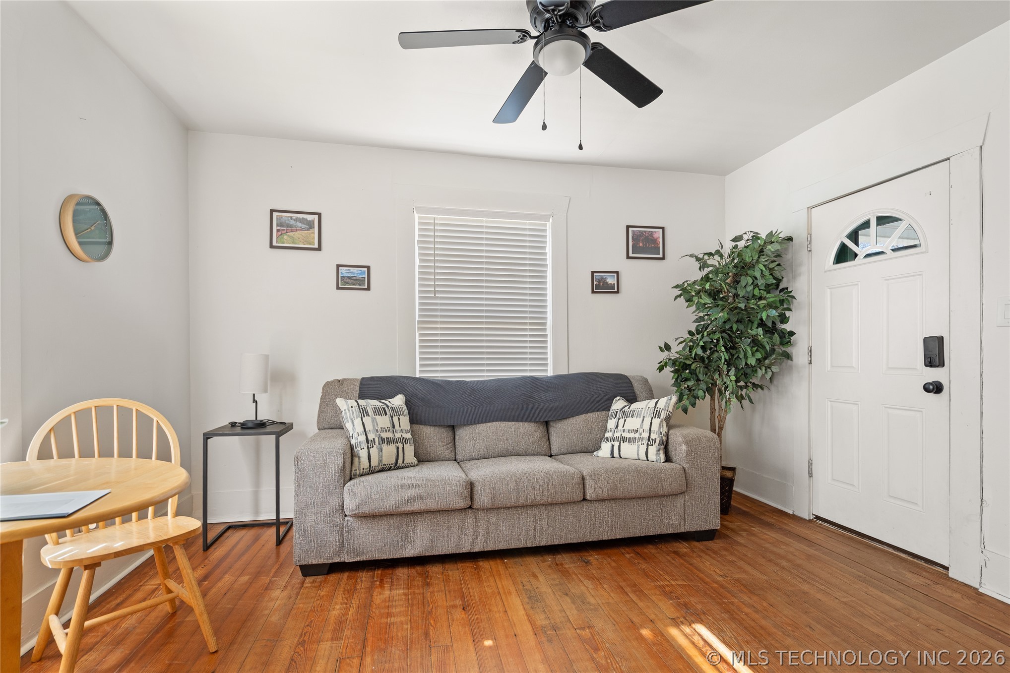 420 B Nw Property Photo 14