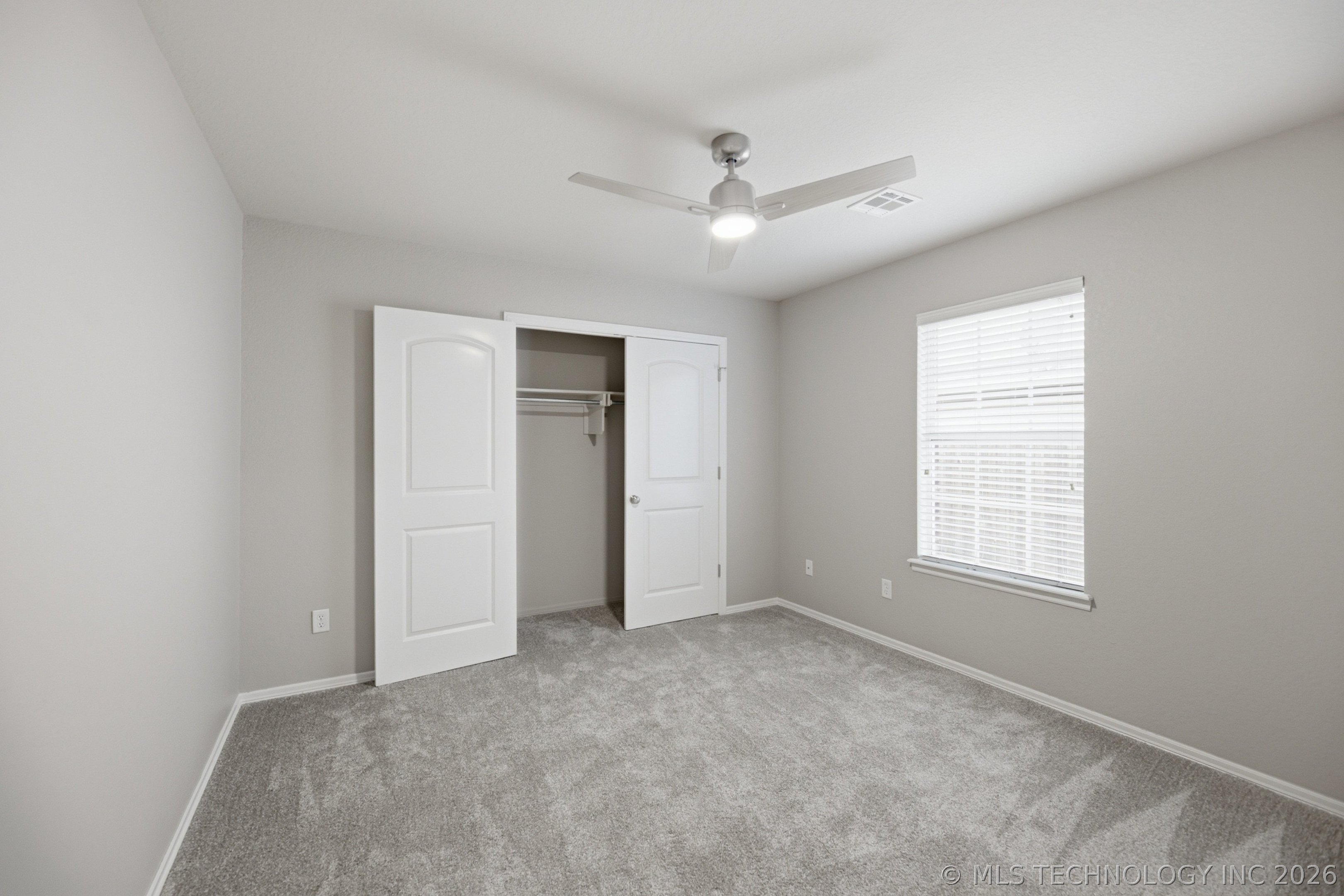20109 E 37th Place S Property Photo 14