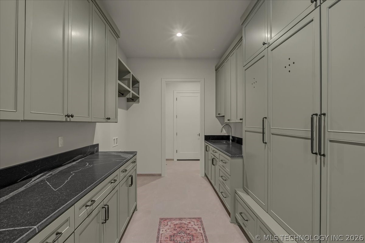14075 S Date Street Property Photo 58