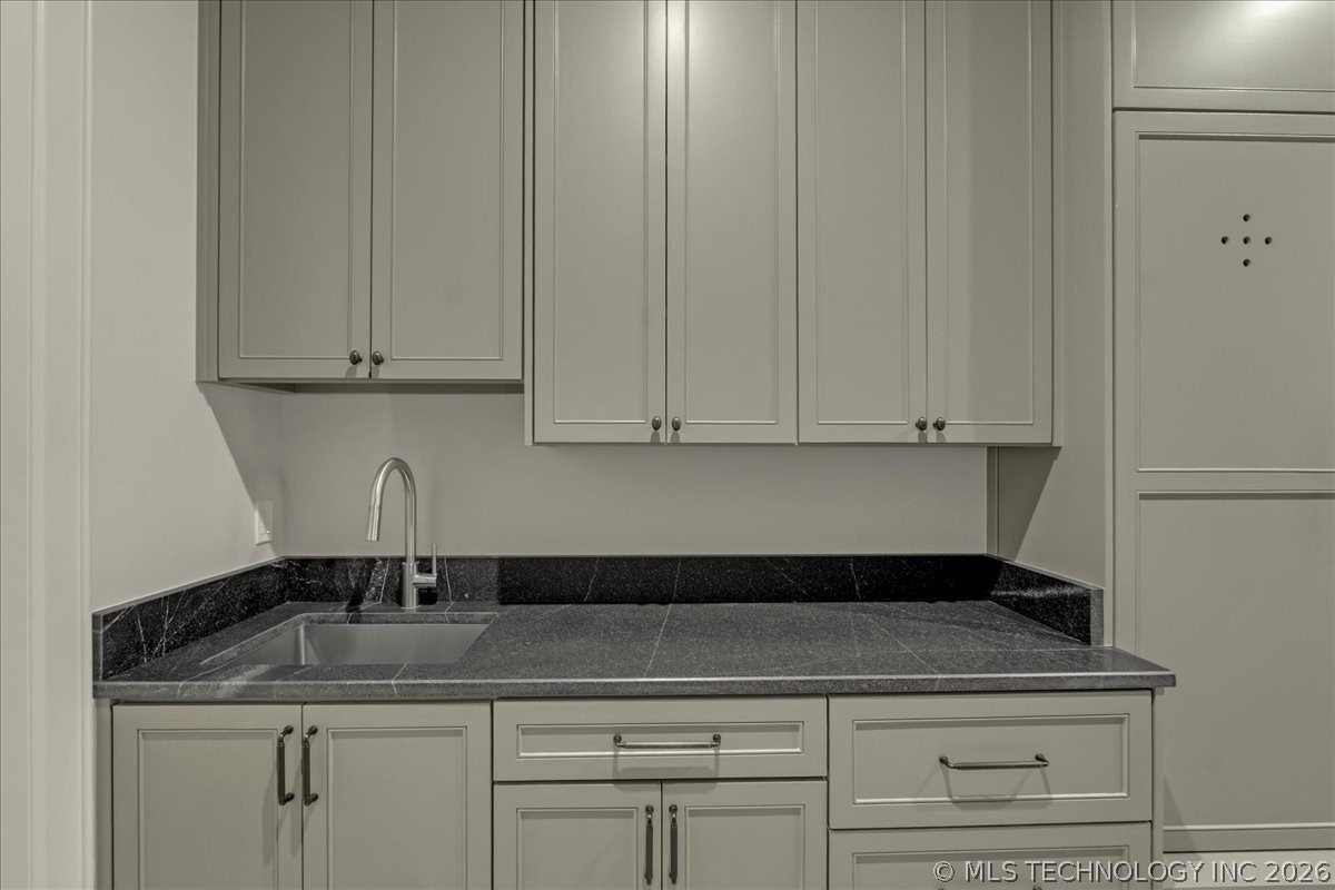 14075 S Date Street Property Photo 60