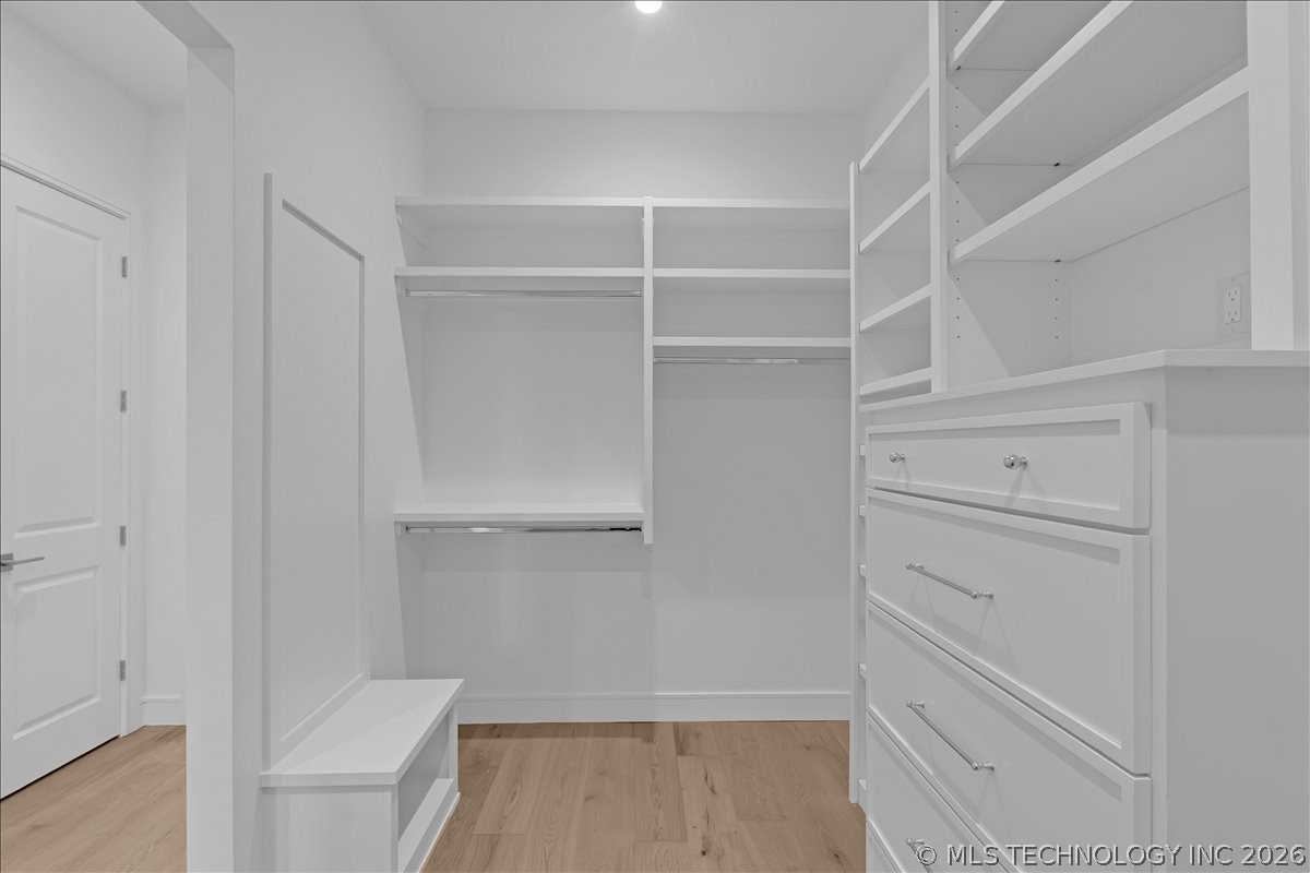 13828 S Date Street Property Photo 44
