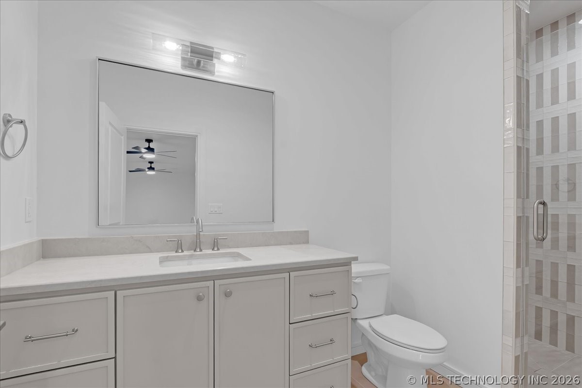 13828 S Date Street Property Photo 57