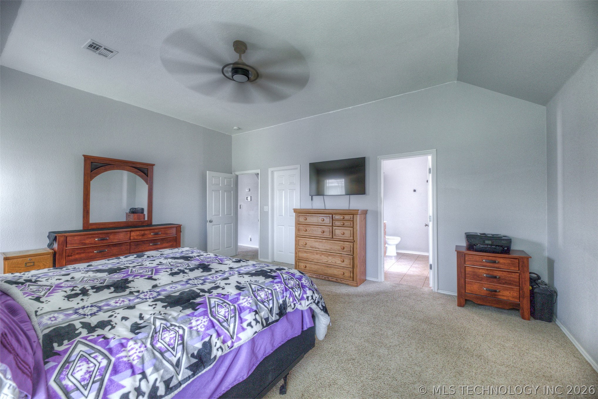 3318 E Fairmont Place Property Photo 16
