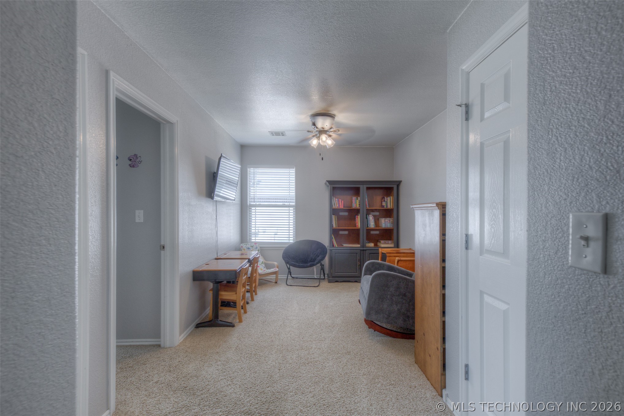 3318 E Fairmont Place Property Photo 23