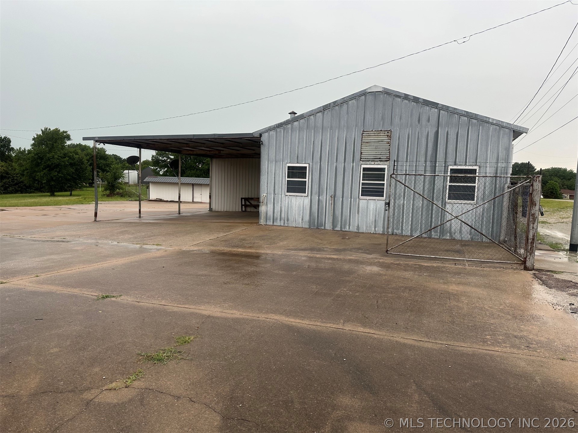 619 Pruitt Property Photo 2