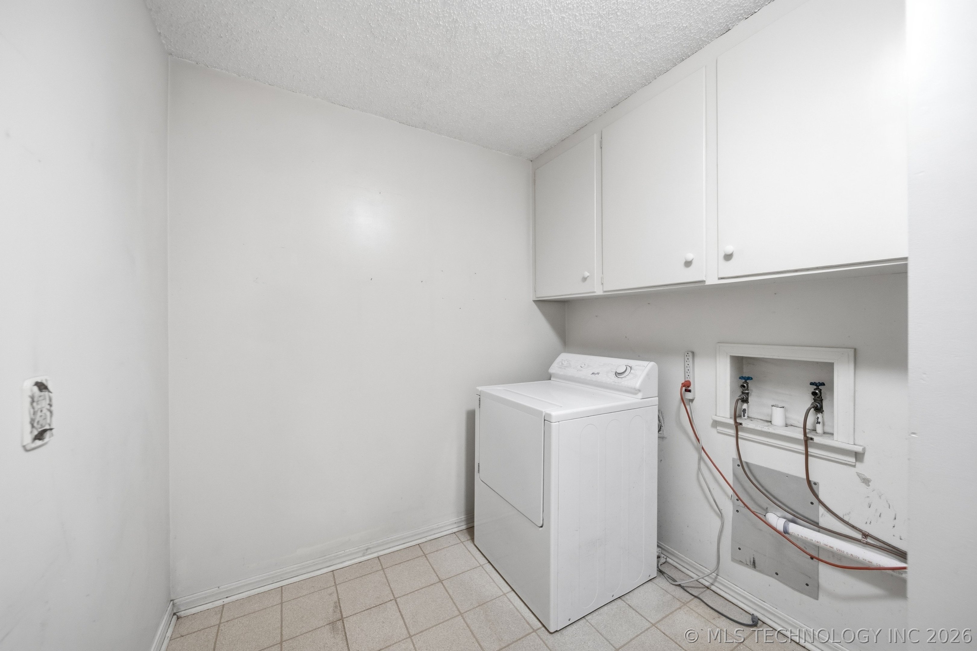 3747 S Canton Avenue Property Photo 11