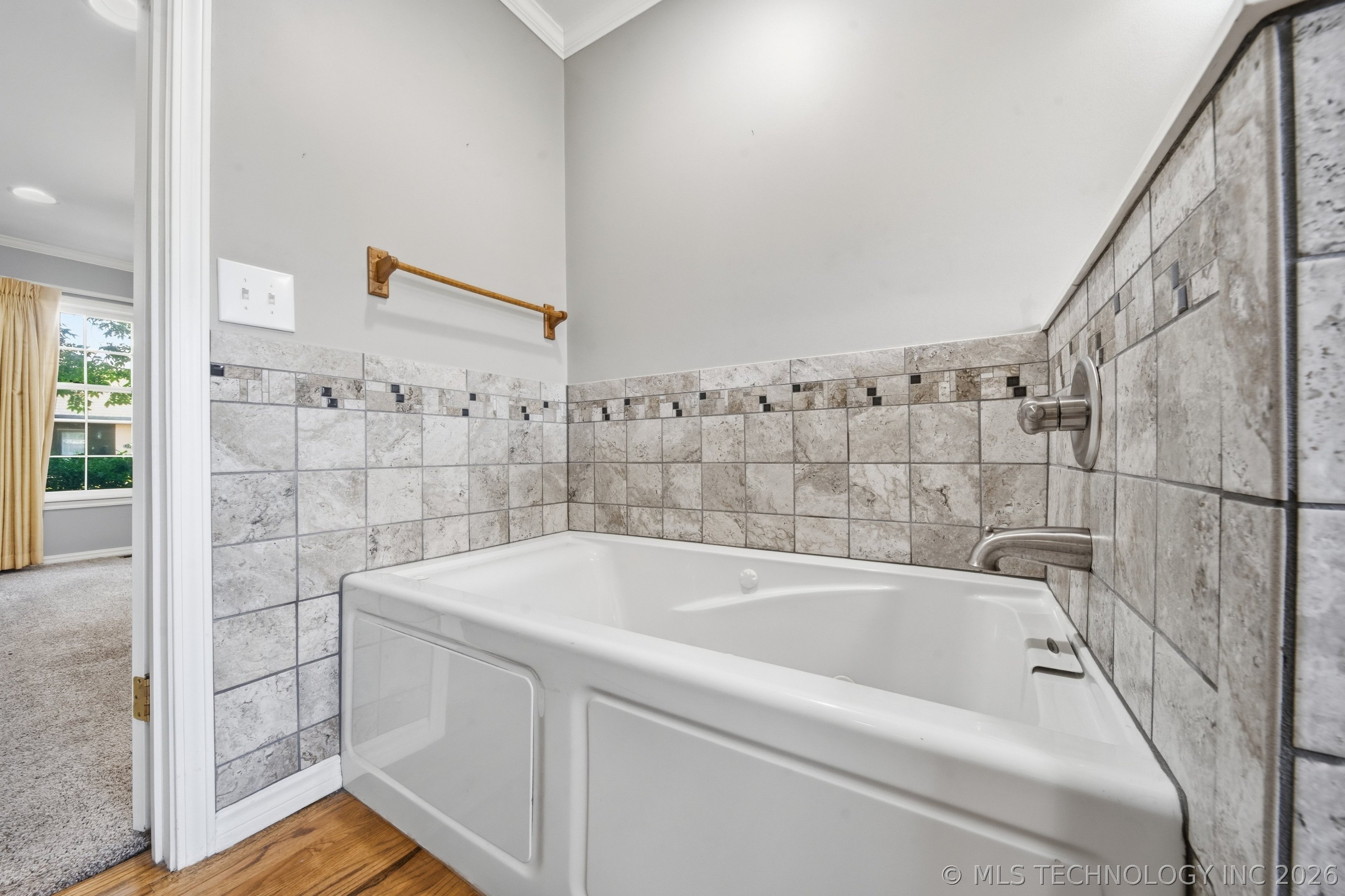 3747 S Canton Avenue Property Photo 16