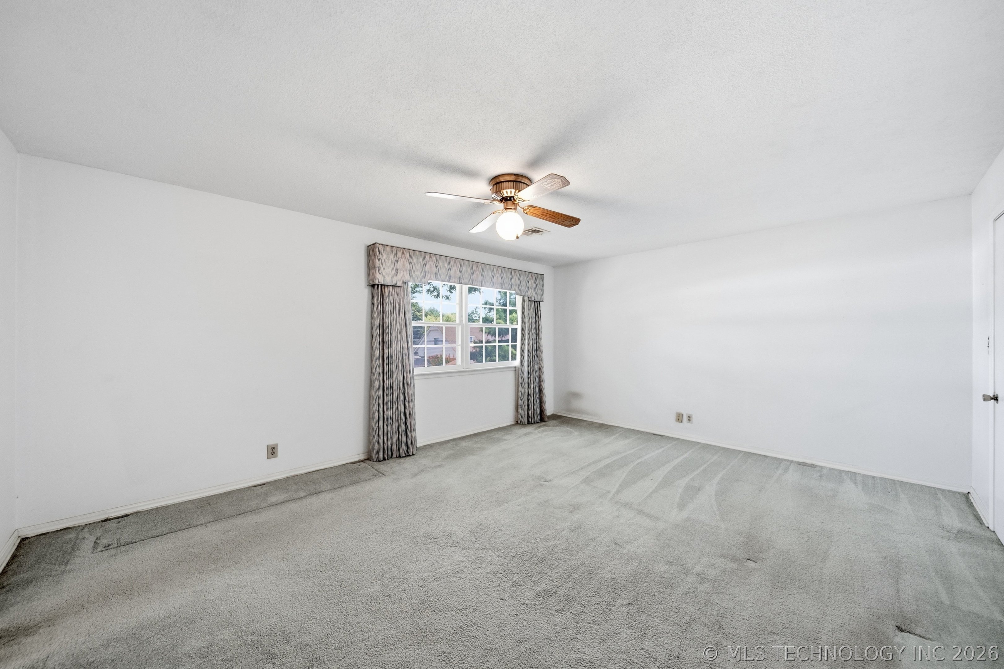 3747 S Canton Avenue Property Photo 28