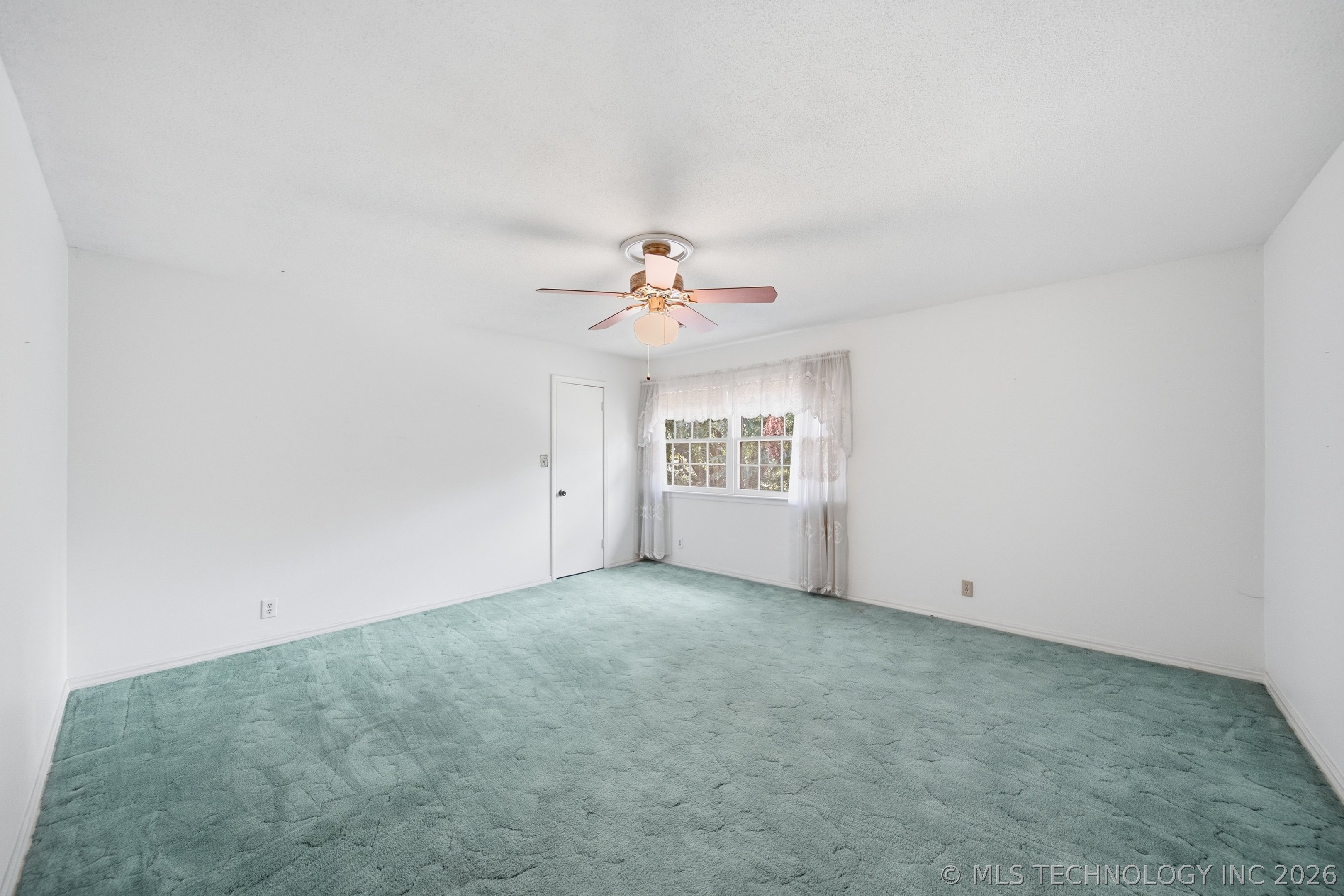 3747 S Canton Avenue Property Photo 30